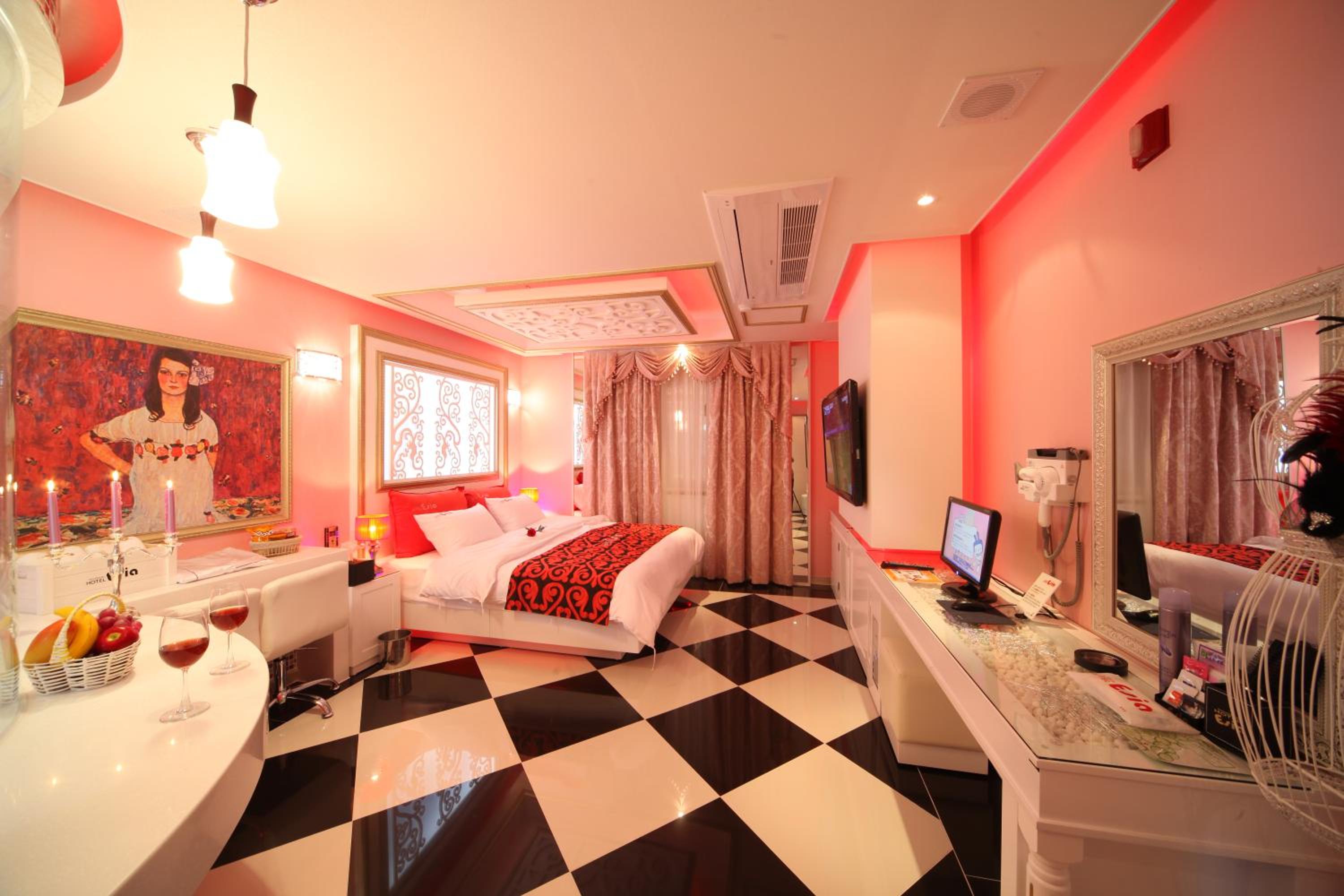 Deluxe Double Room - Photo 4