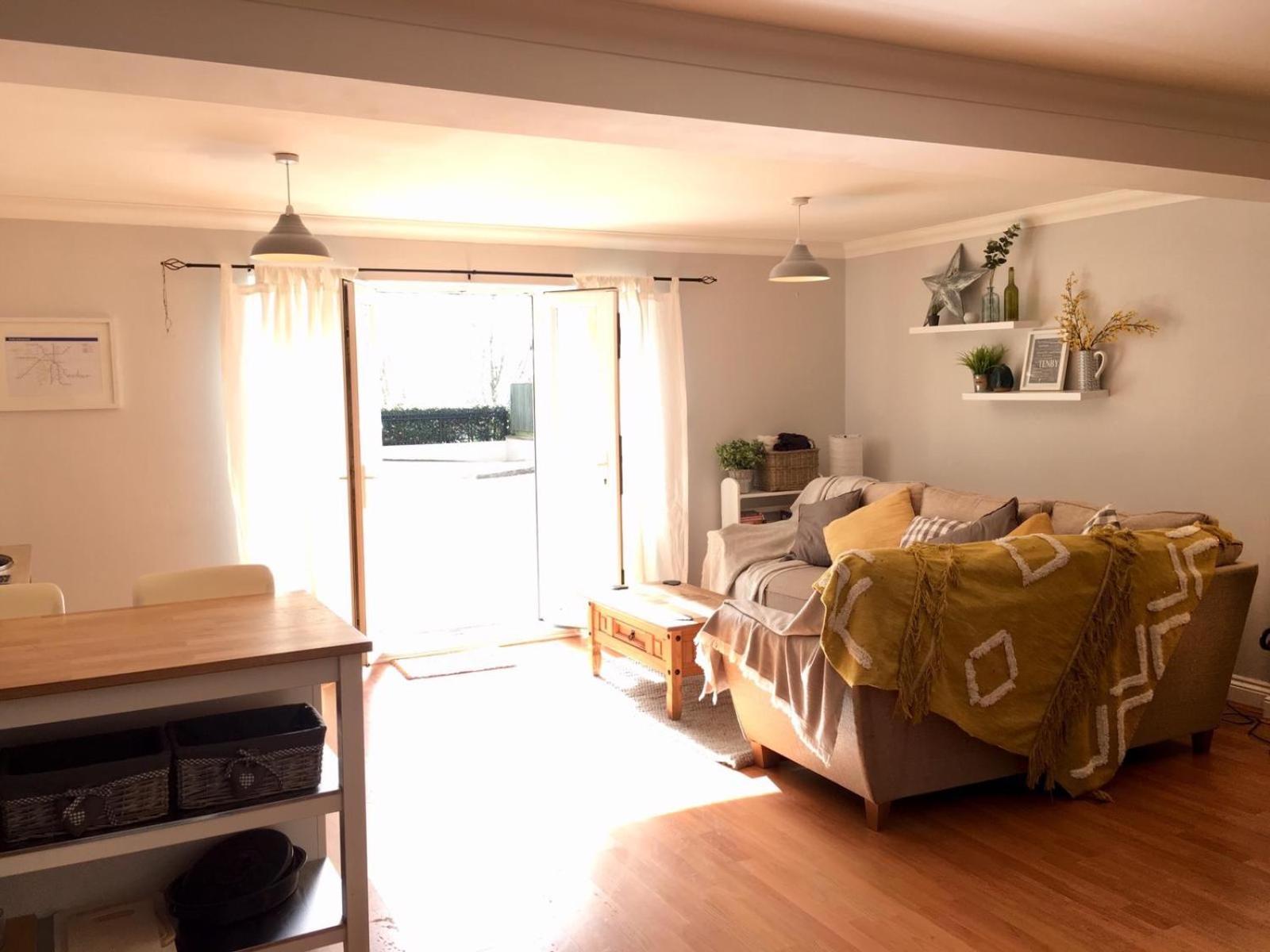 Apartment photo 1