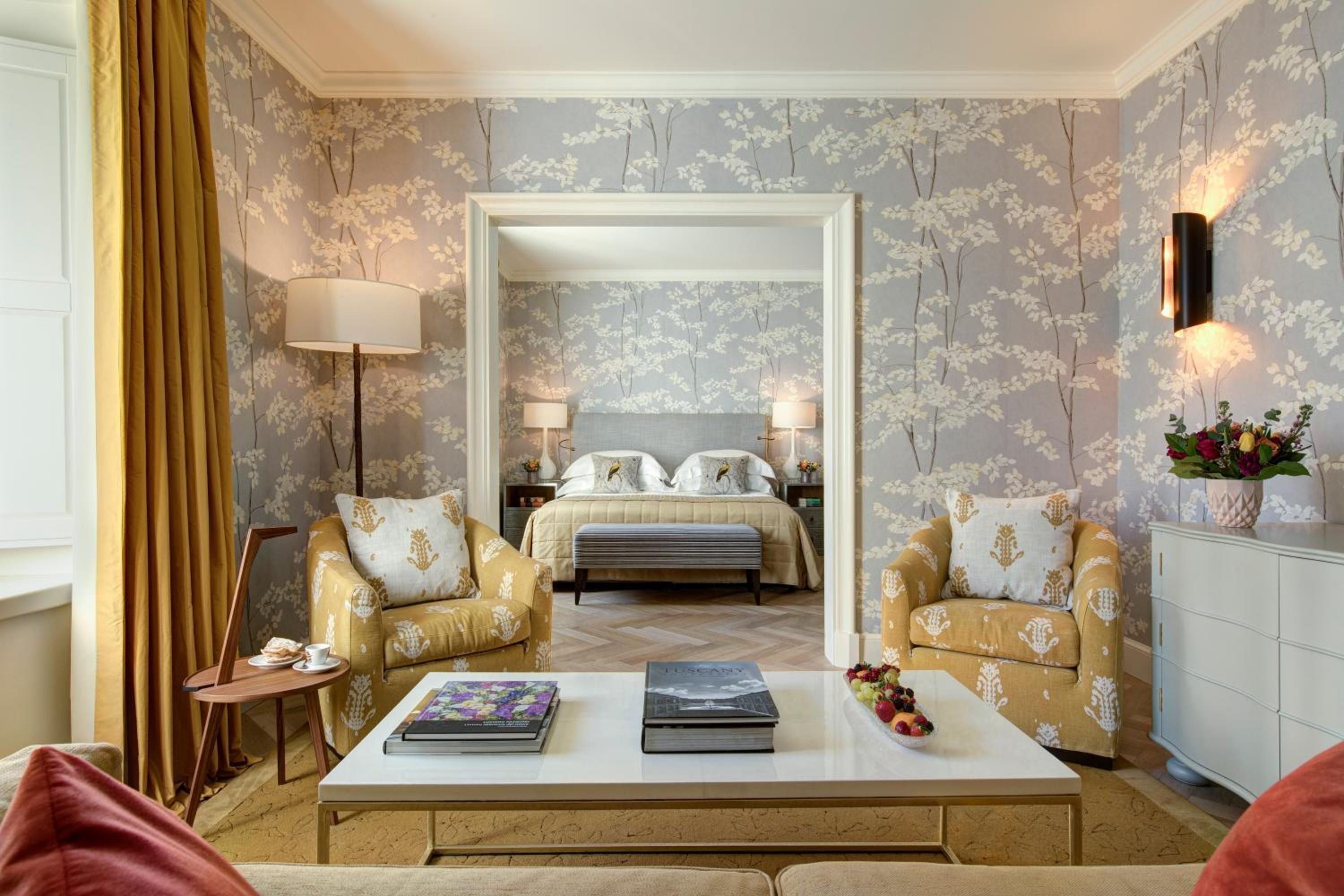 Deluxe Junior Suite thumbnail 5