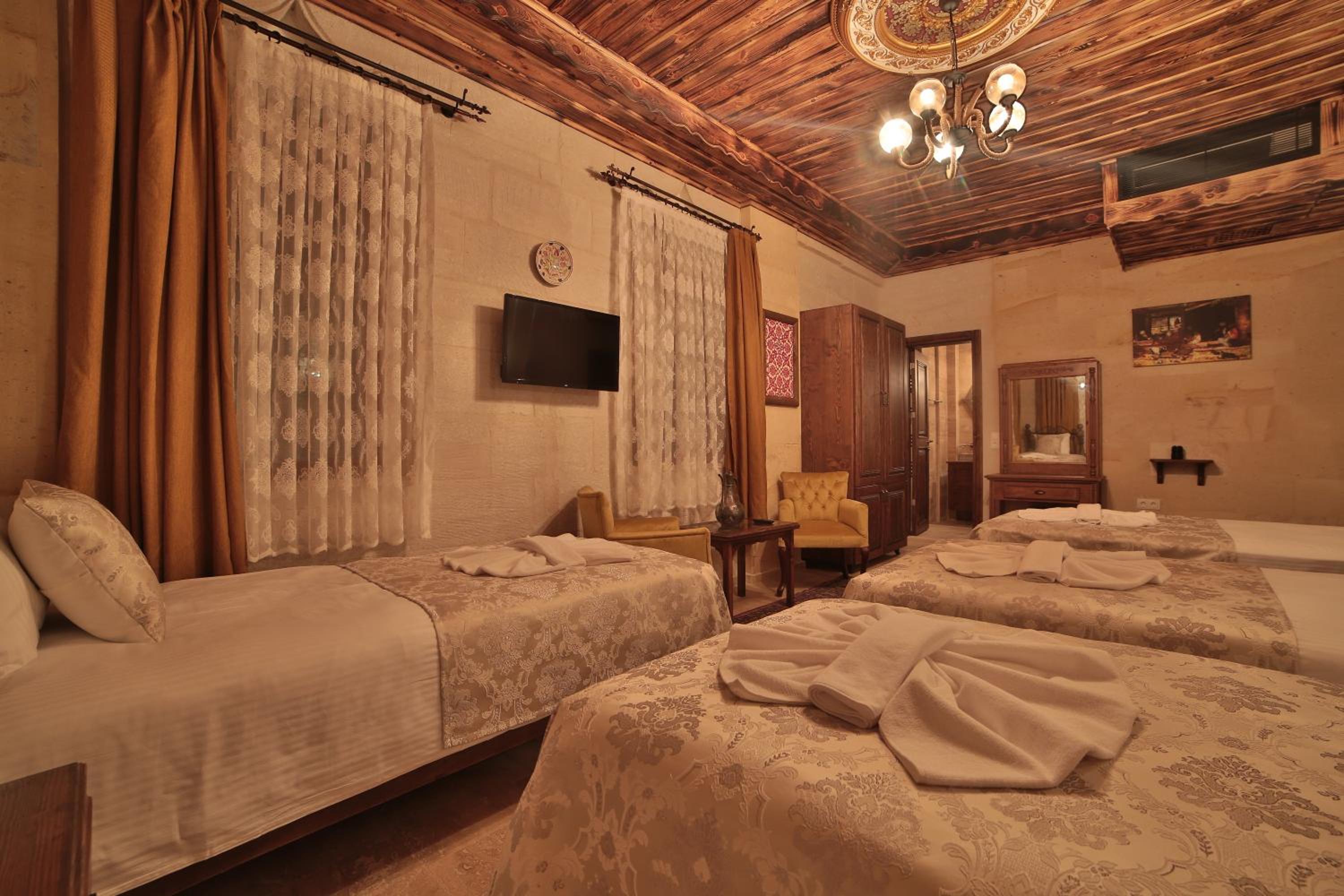 Standard Quadruple Room - Photo 2
