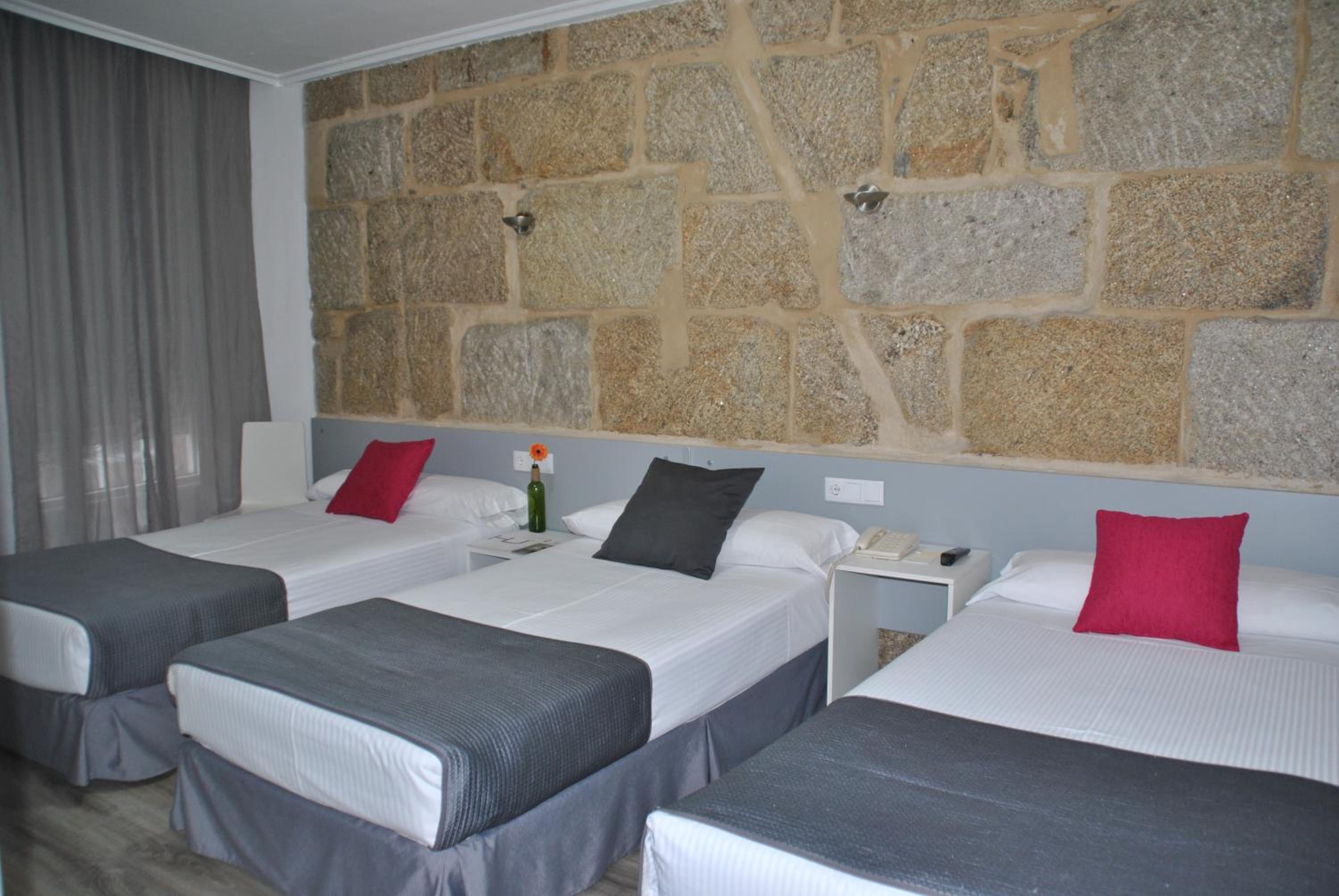 Habitación Triple Económica