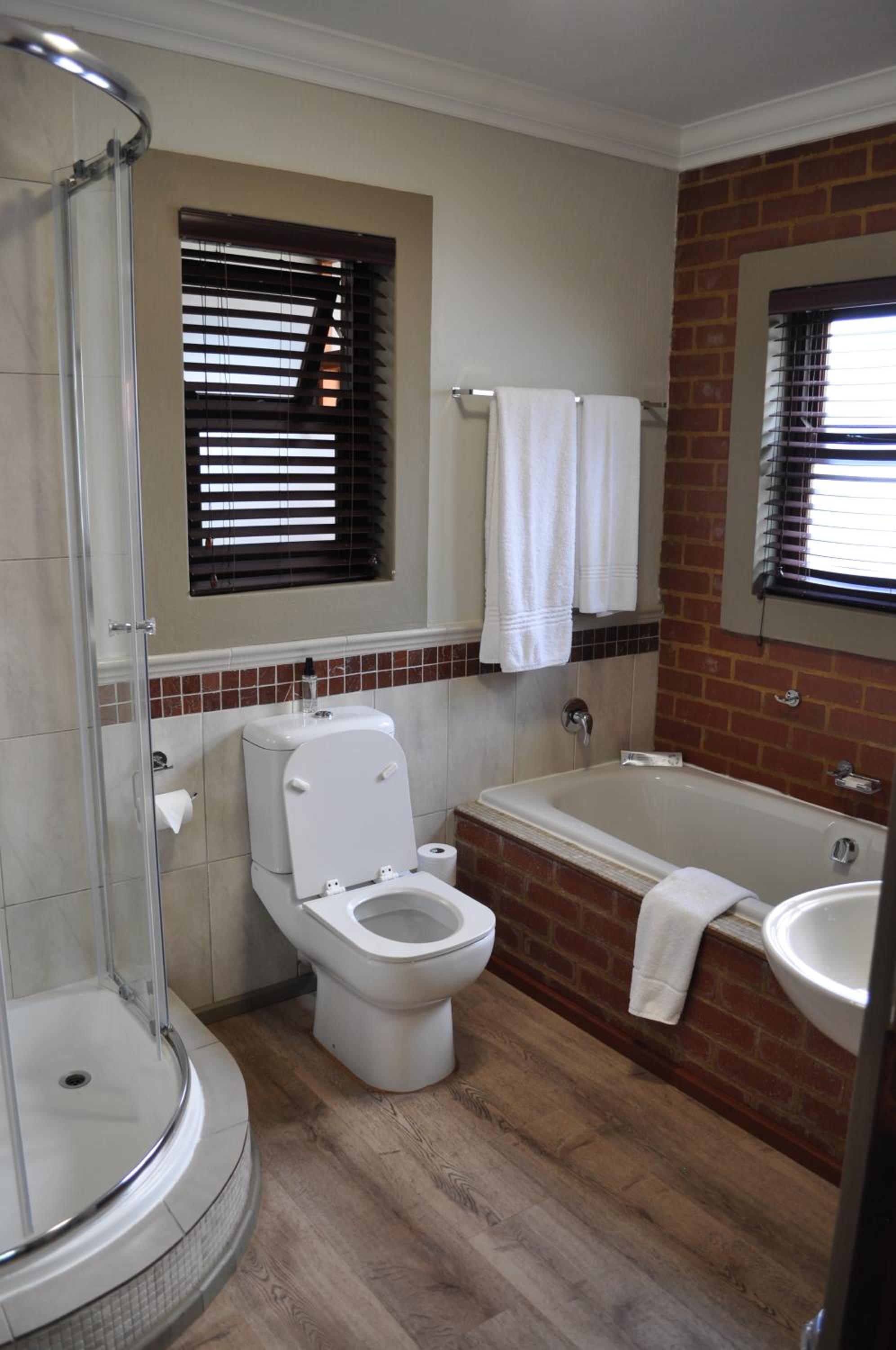 Small Double Room photo 2