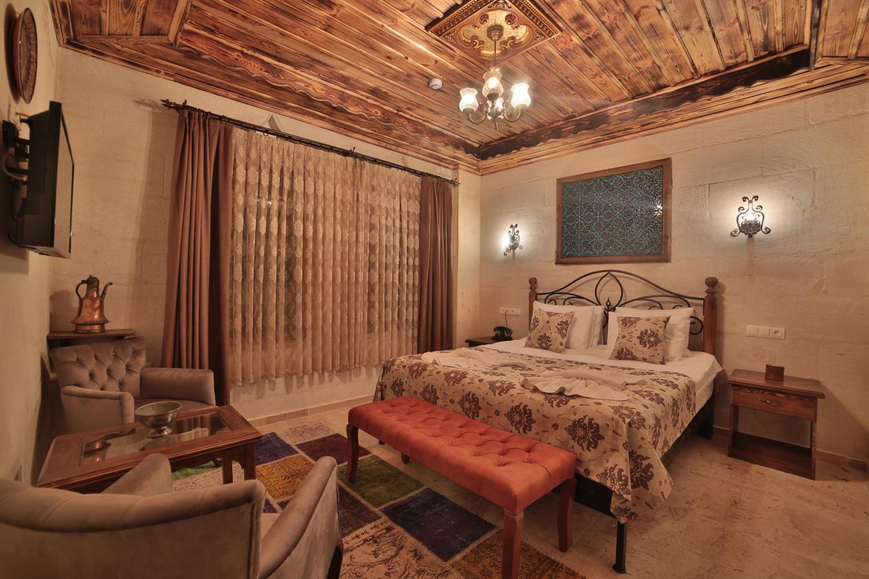 Superior Double Room - Photo 1