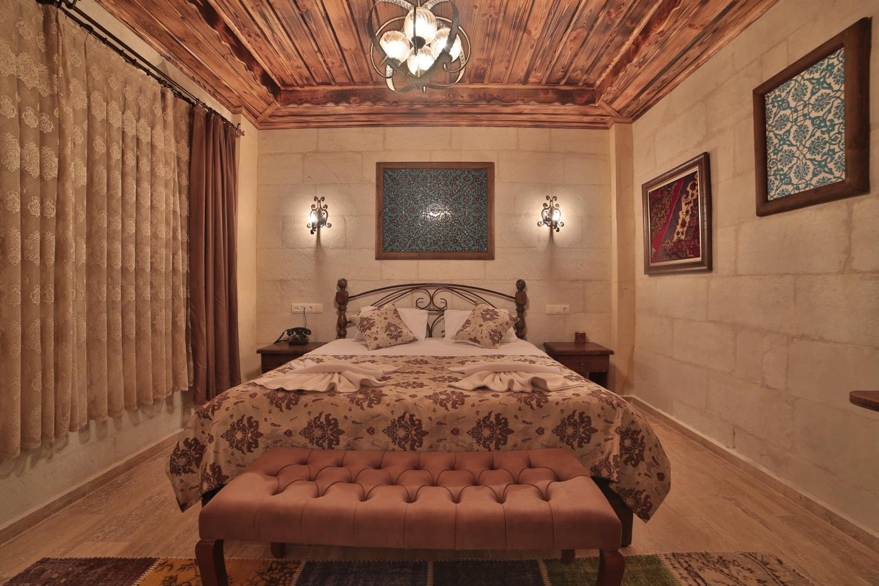 Superior Double Room - Photo 10
