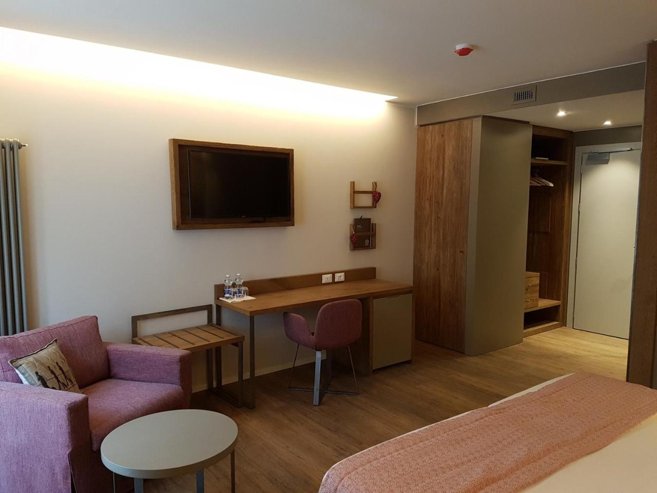 Superior Double Room - Photo 10