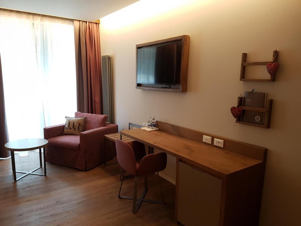 Superior Double Room - Photo 11