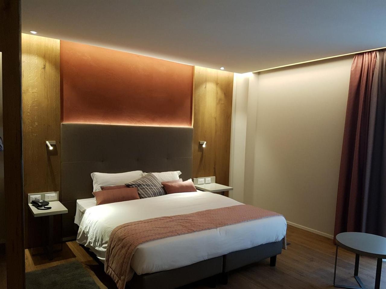 Superior Double Room - Photo 4
