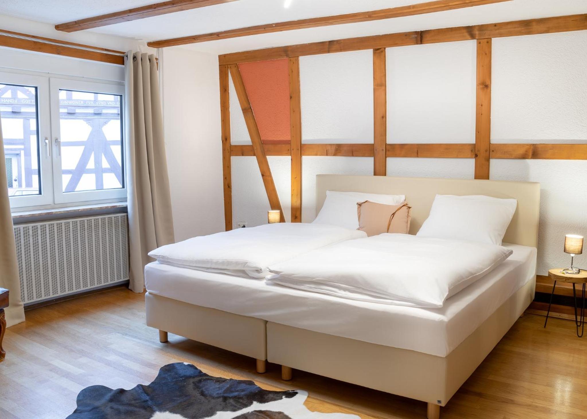 Double Room - Photo 2