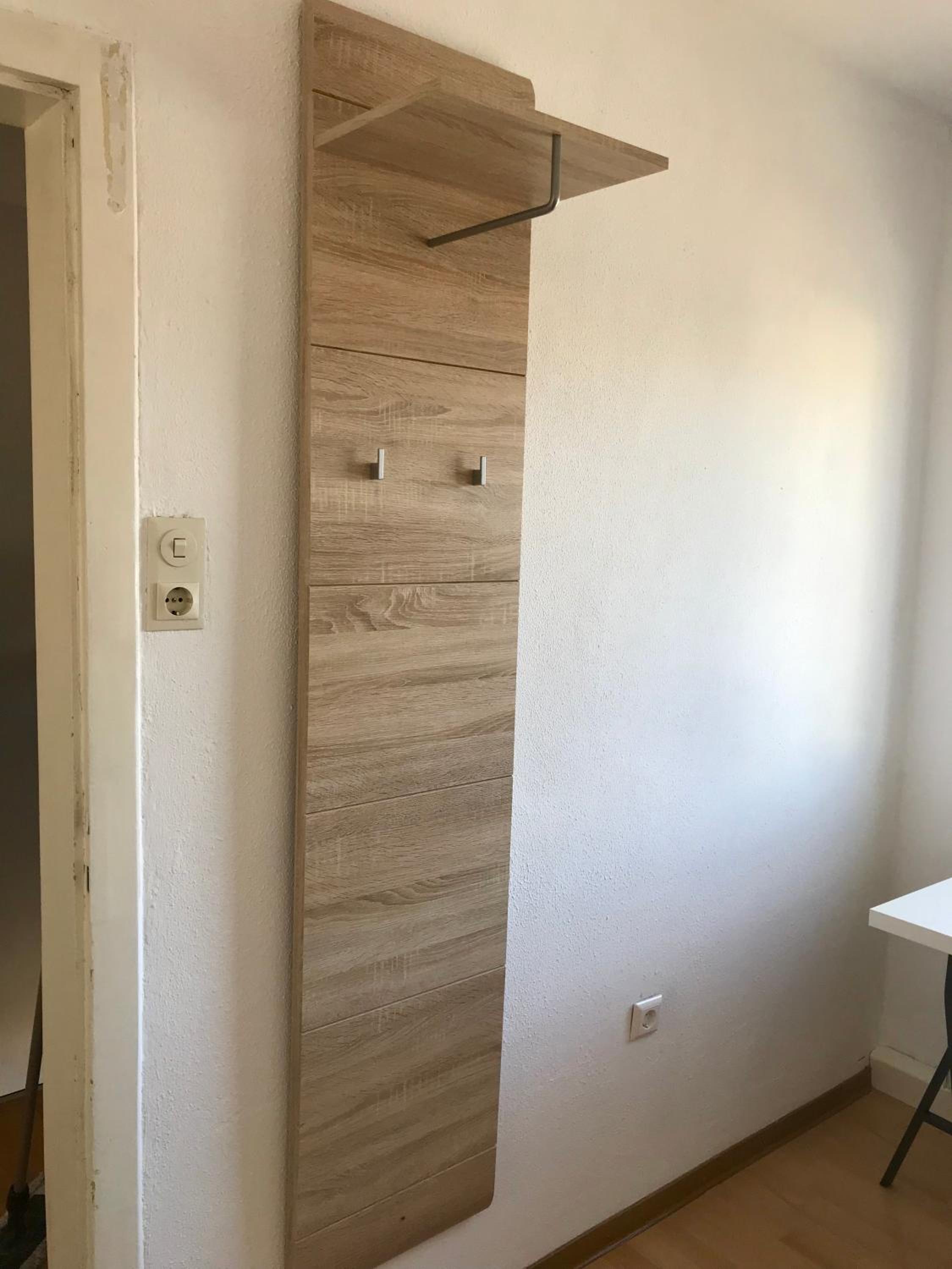 Small Single Room photo 2