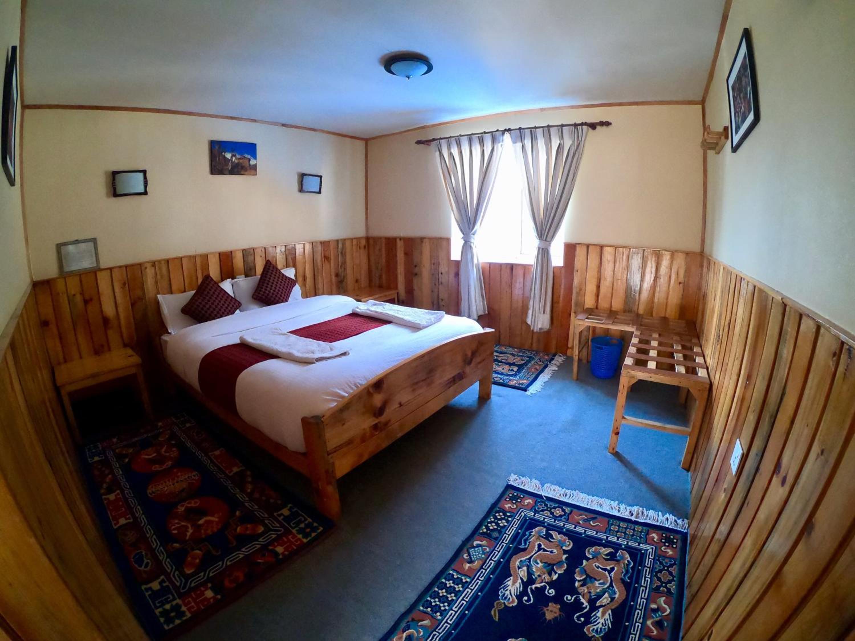 Deluxe Double or Twin Room with Mountain View photo 1