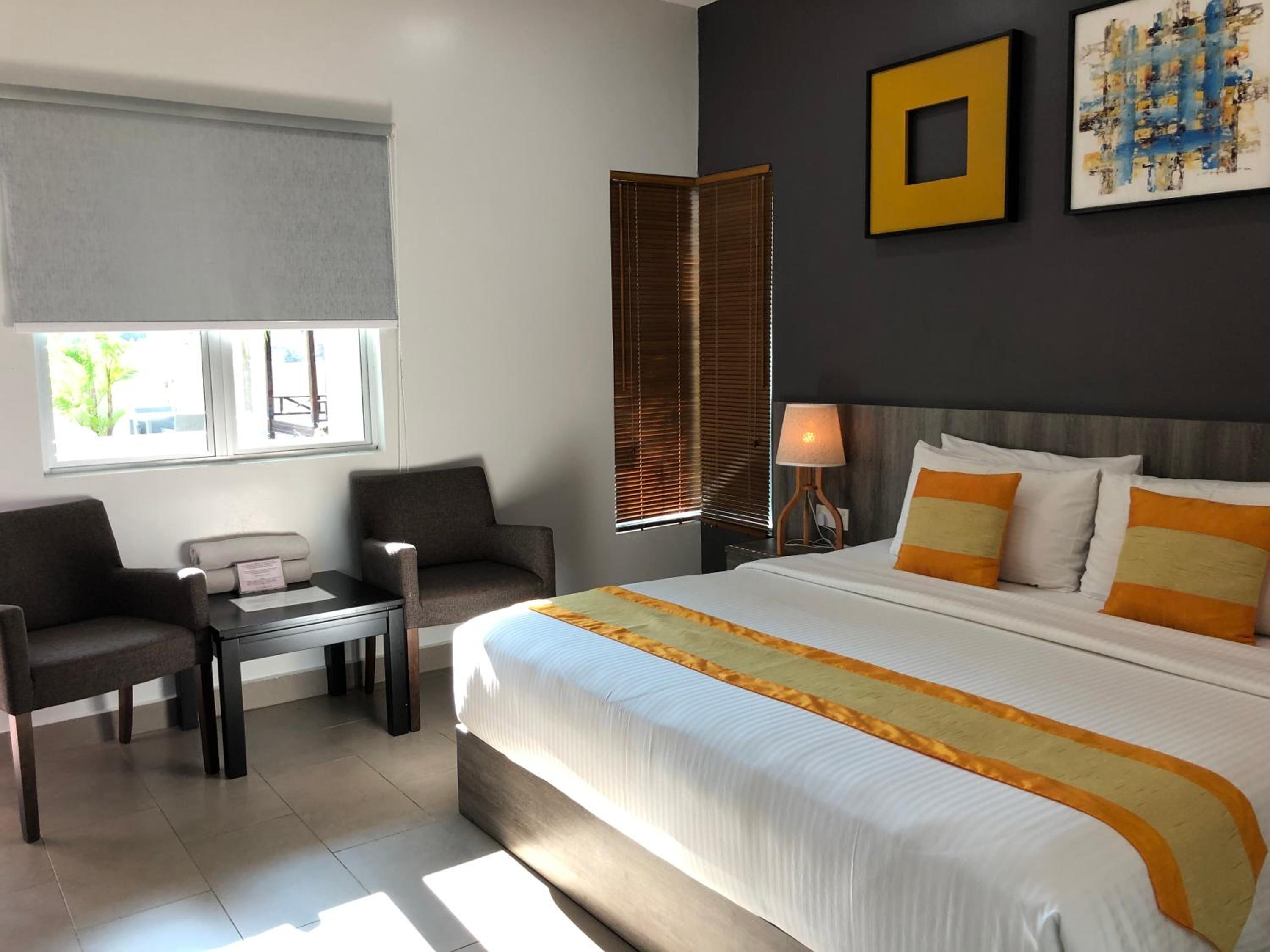 Deluxe Double or Twin Room photo 3