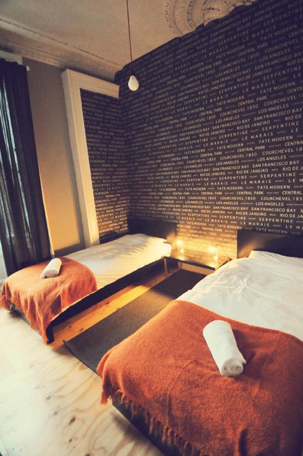Deluxe Twin Room with Shared Bathrooms photo 1