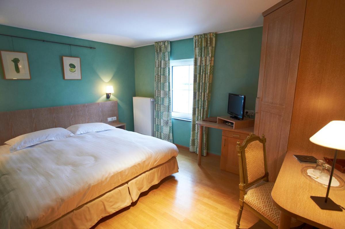 Double Room with Private Bathroom photo 1