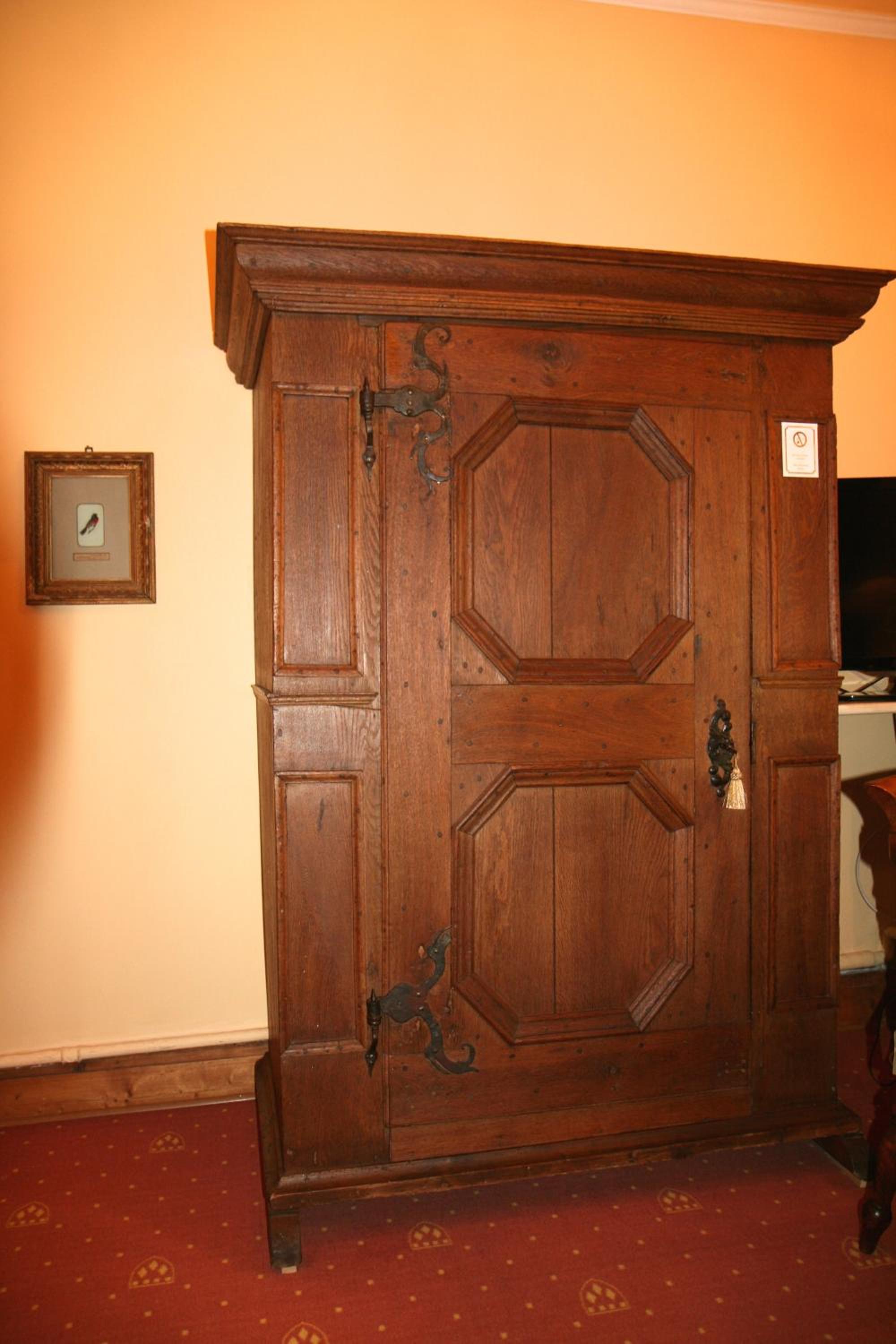 Double Room with Spa Bath - Photo 7