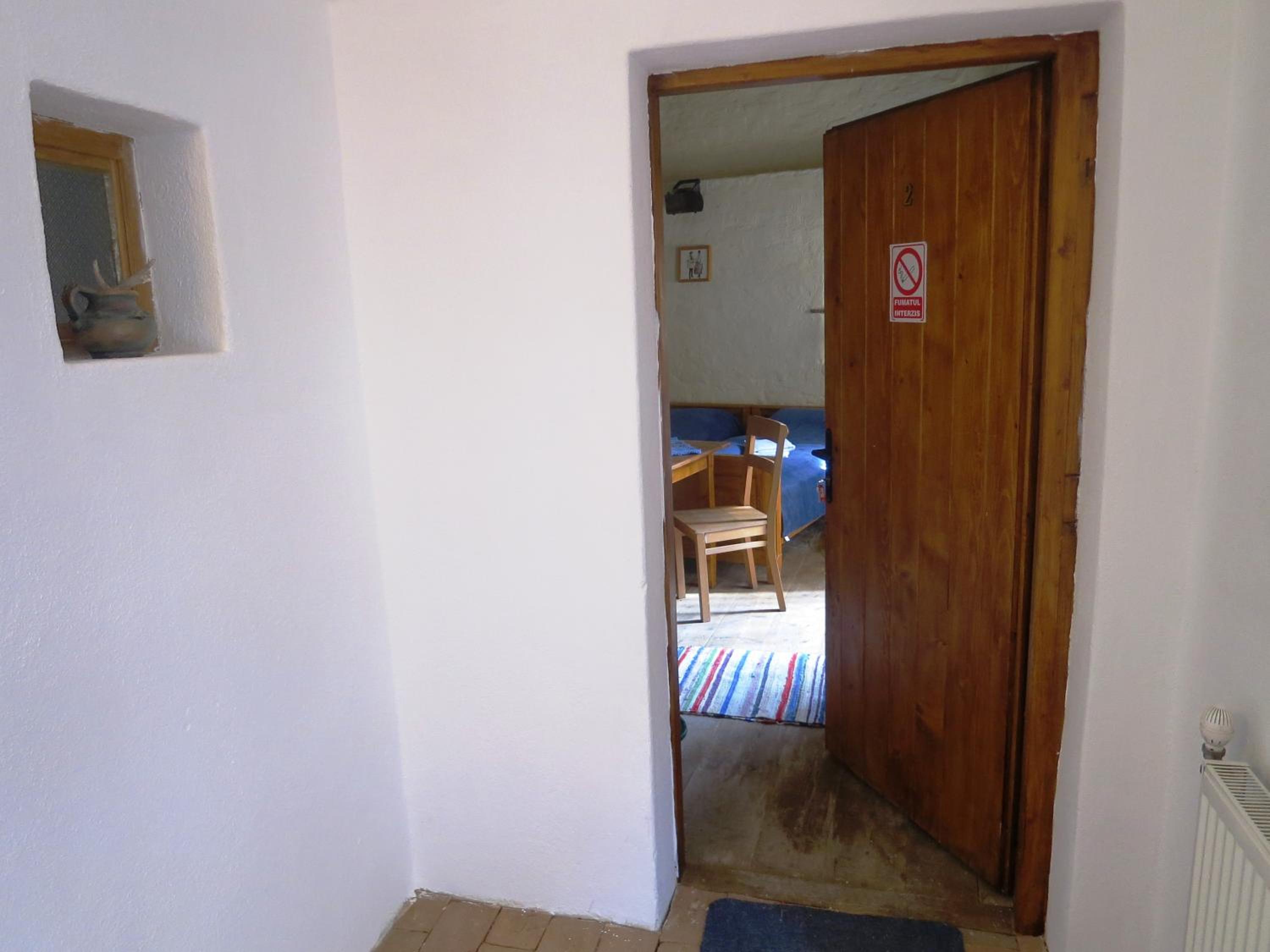 Studio - Split Level