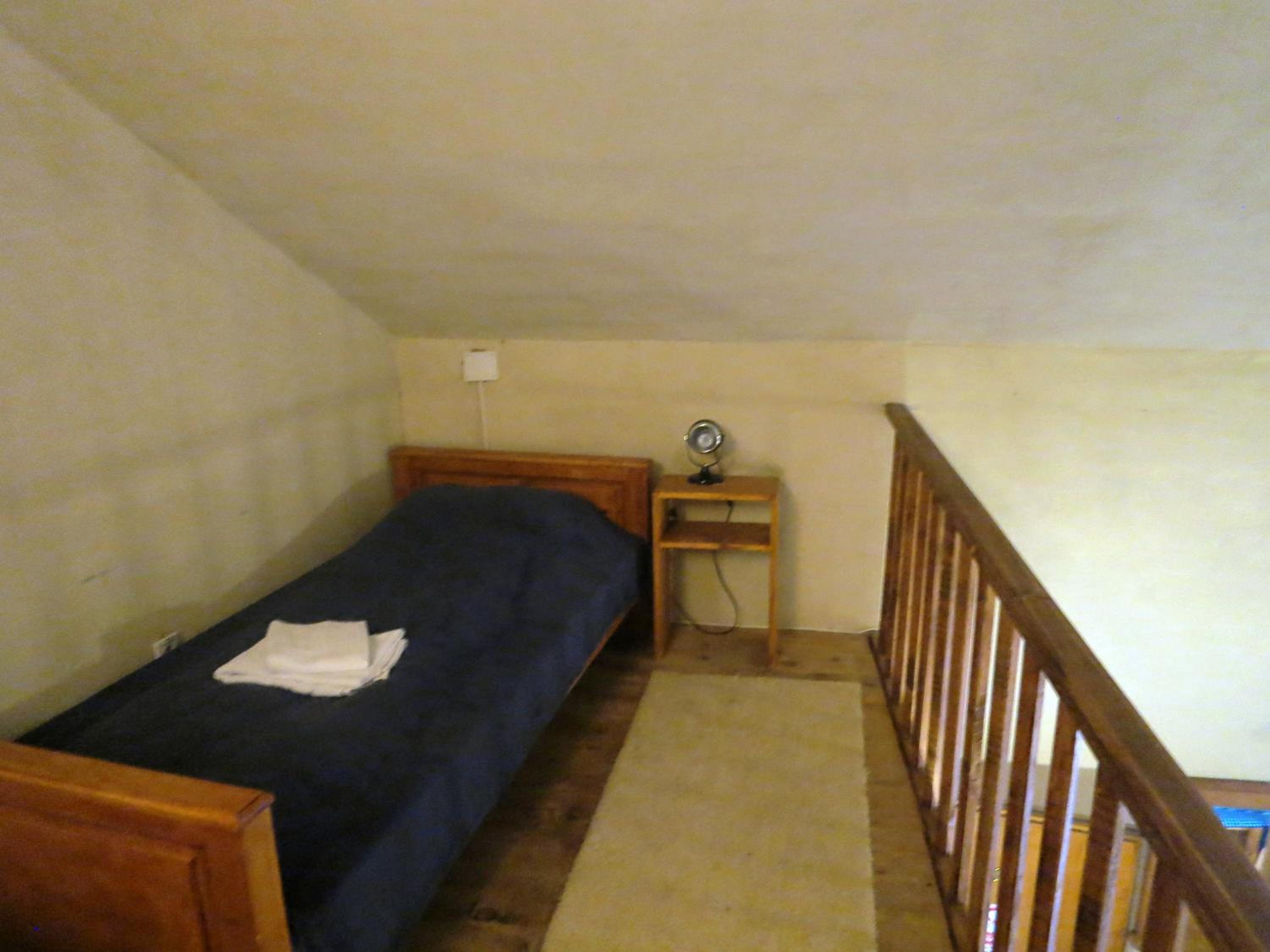 Studio - Split Level - Photo 19