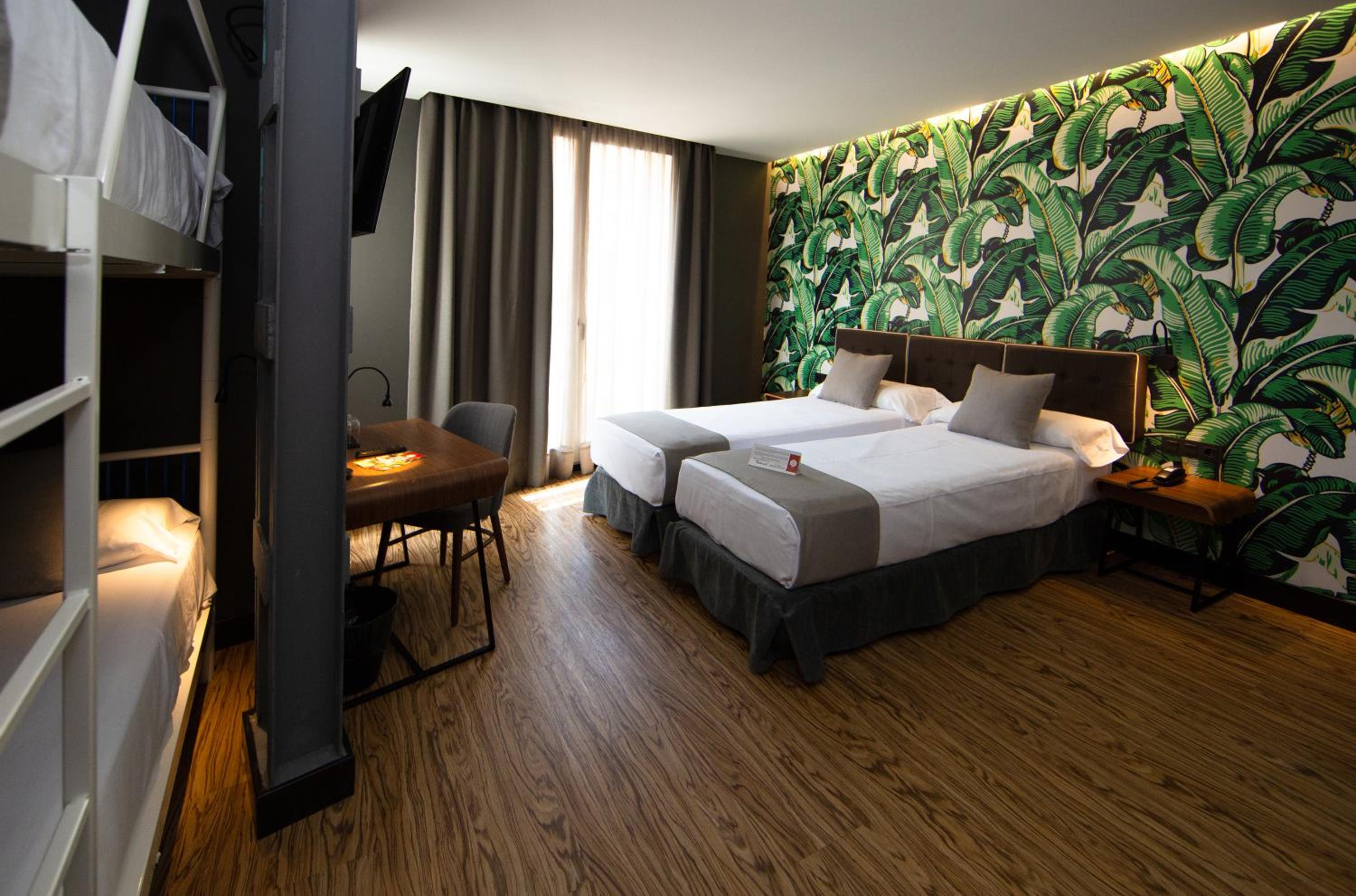Quadruple Room photo 2
