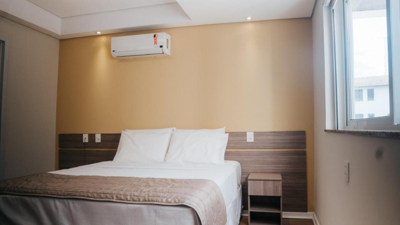 Deluxe Queen Suite