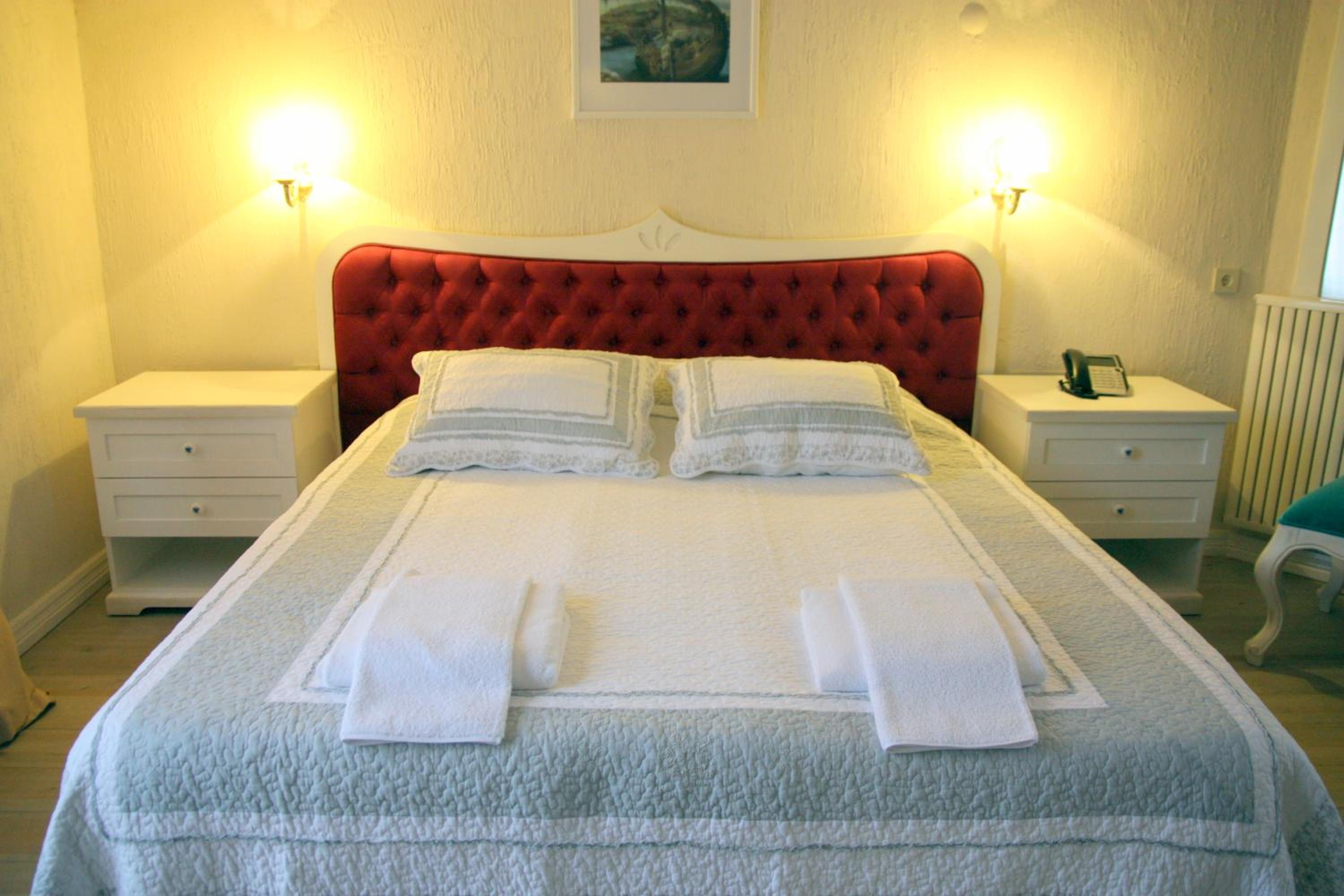 Economy Double Room photo 3
