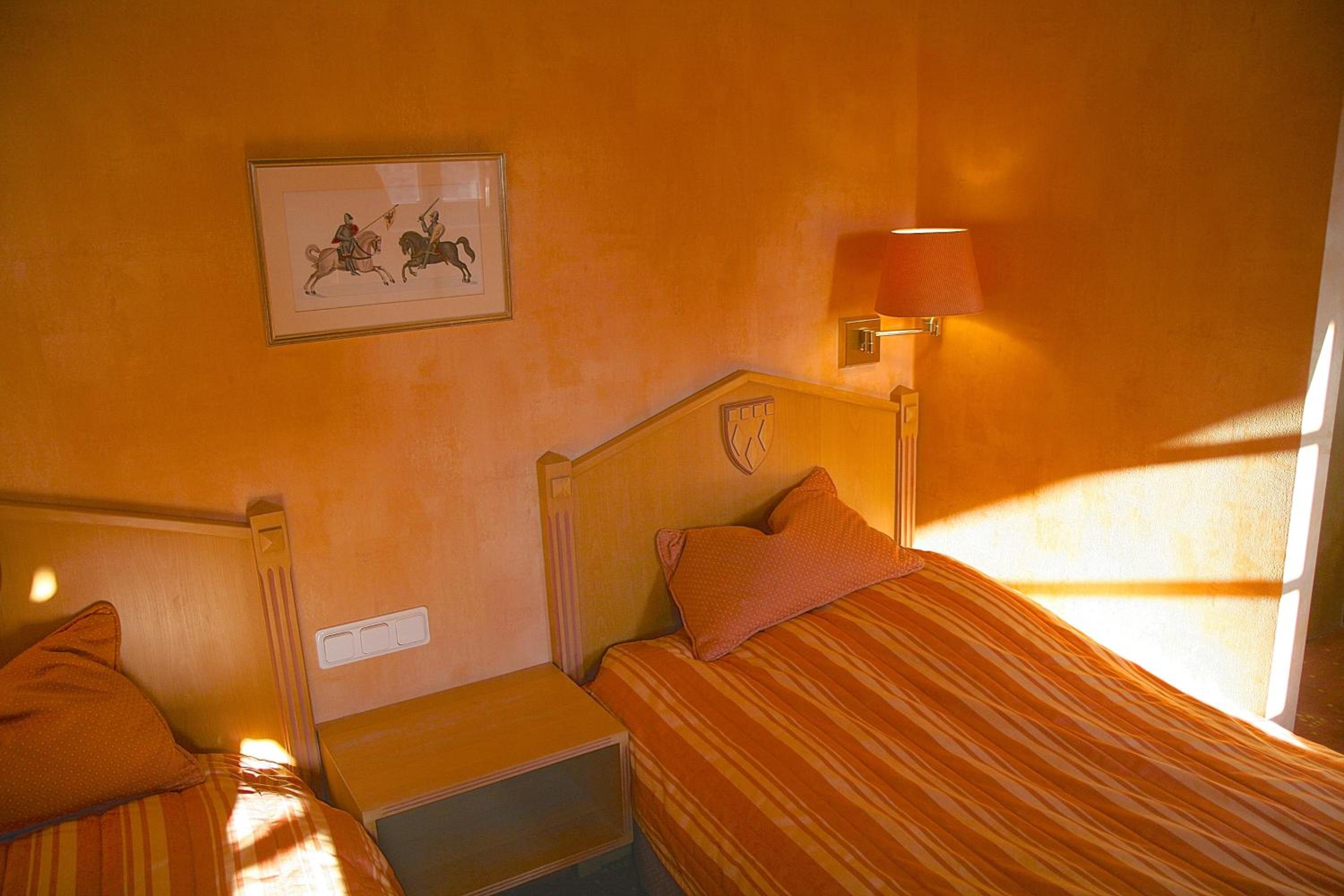 Budget Double Room - Photo 1
