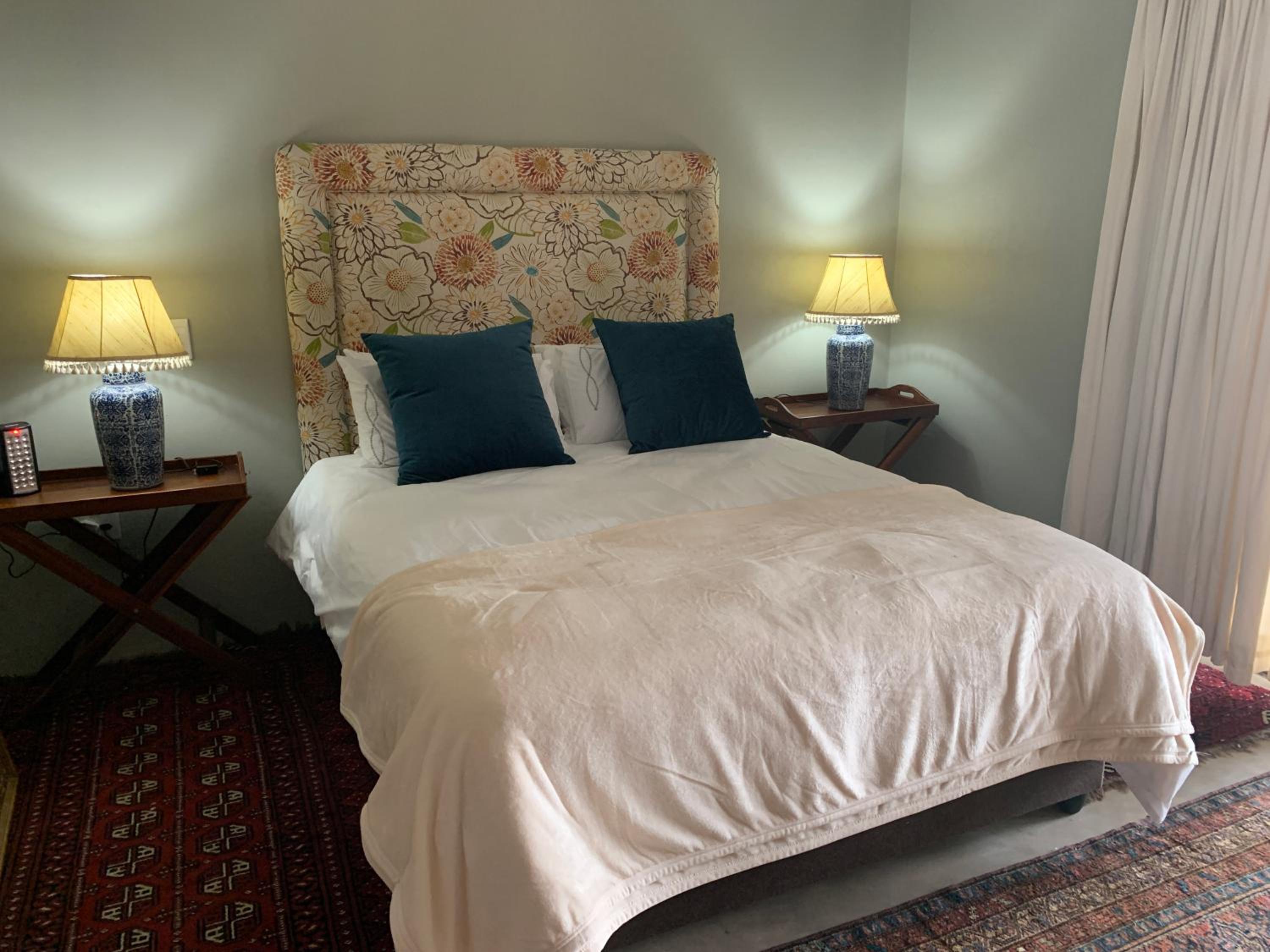 Deluxe Queen Room photo 2