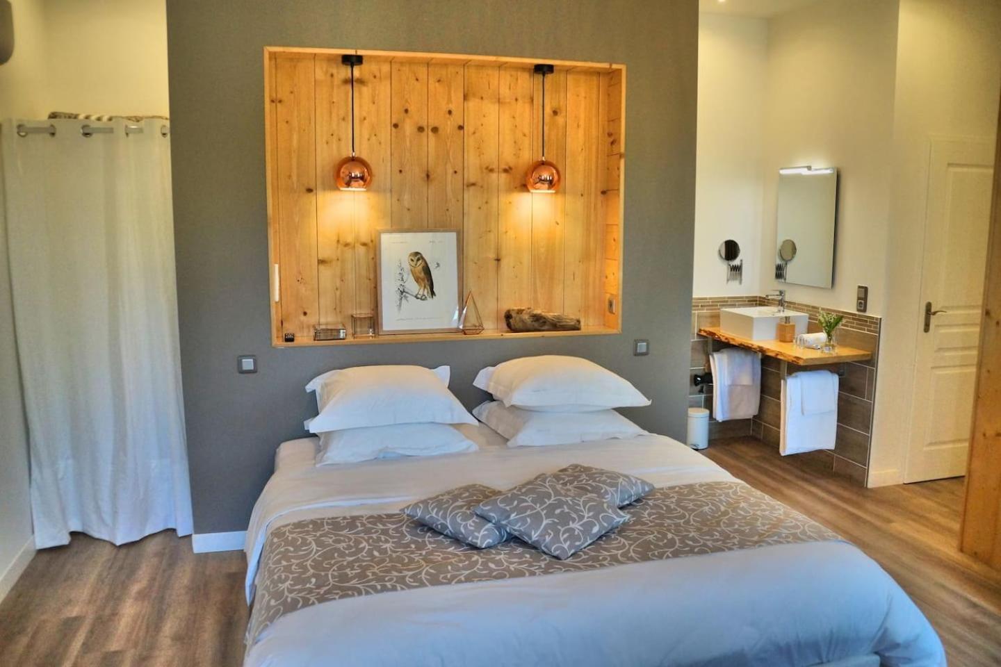 Double Room with Garden View - Photo 6