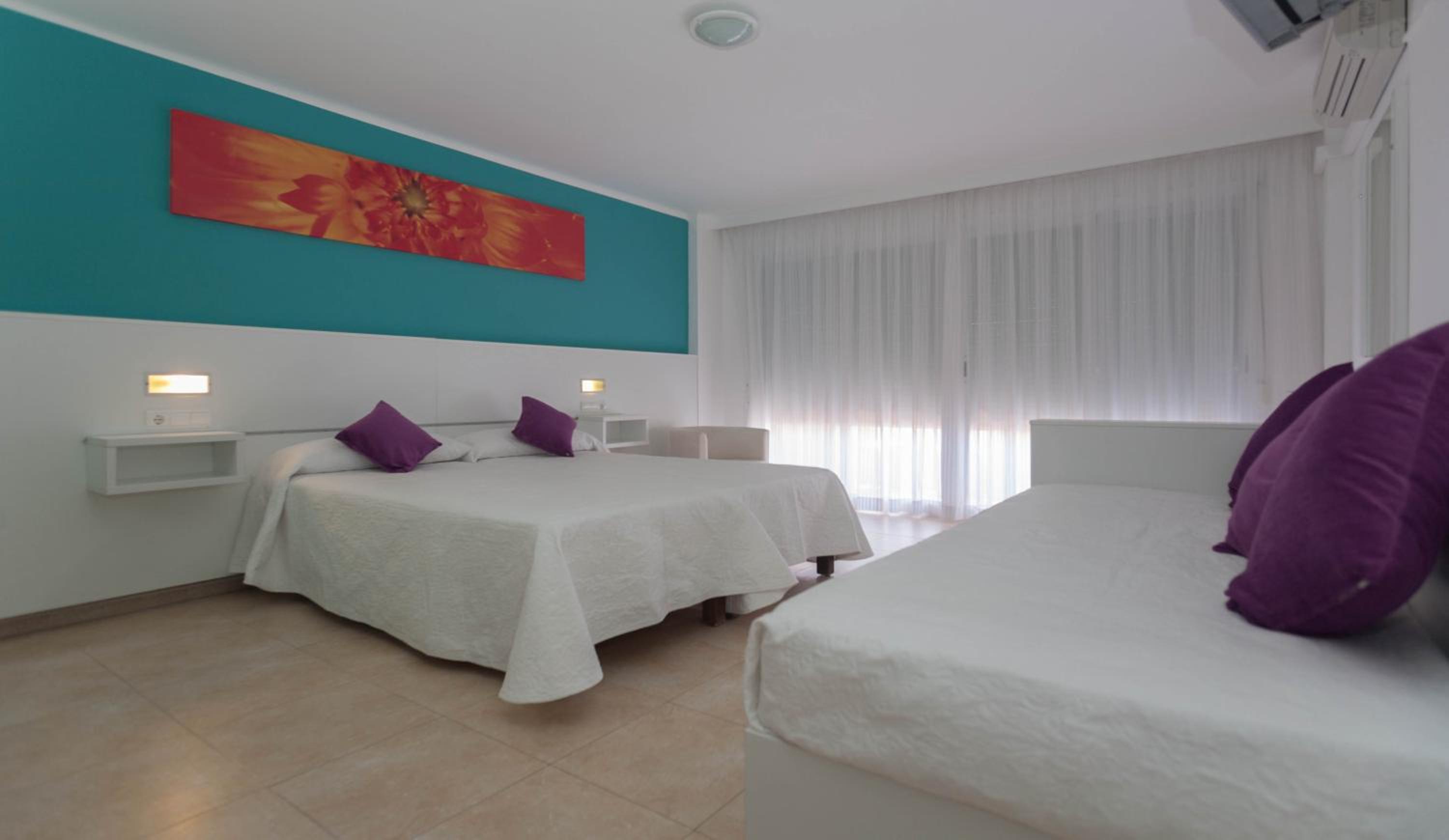 Triple Room - Photo 14