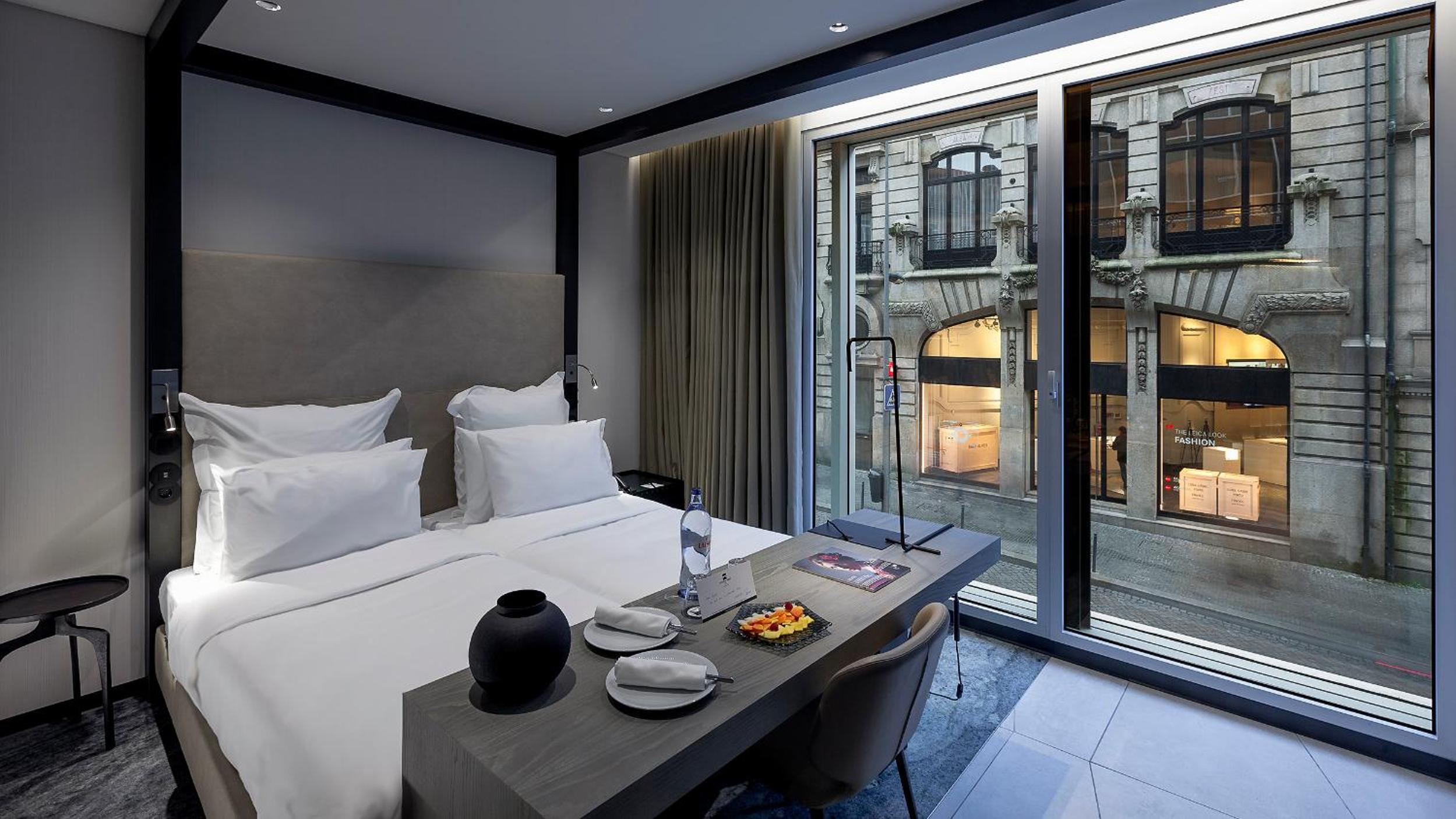 Available room