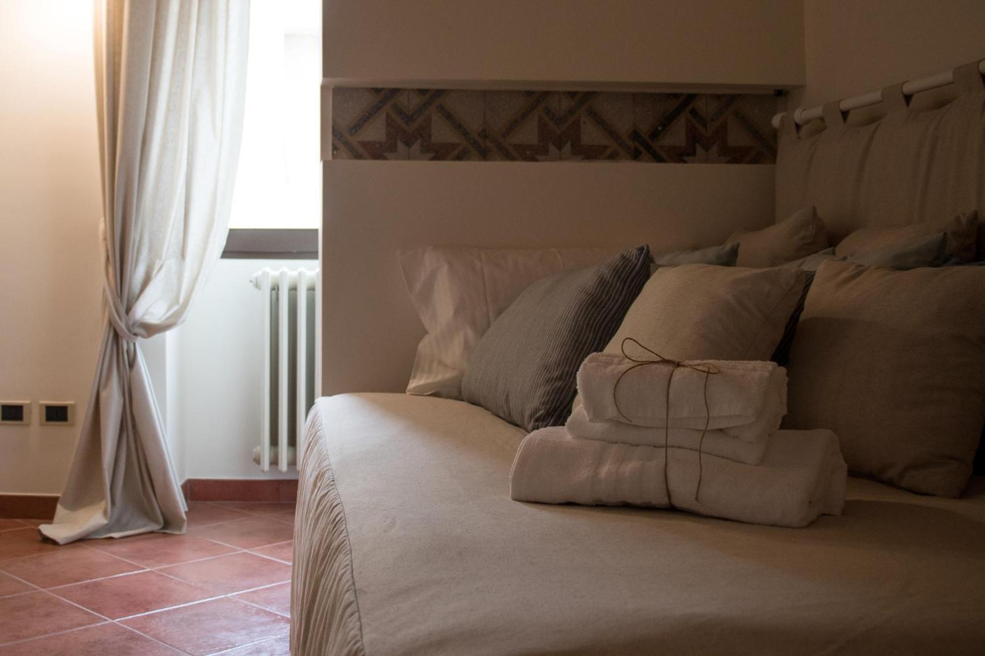 Deluxe Double Room - Photo 2