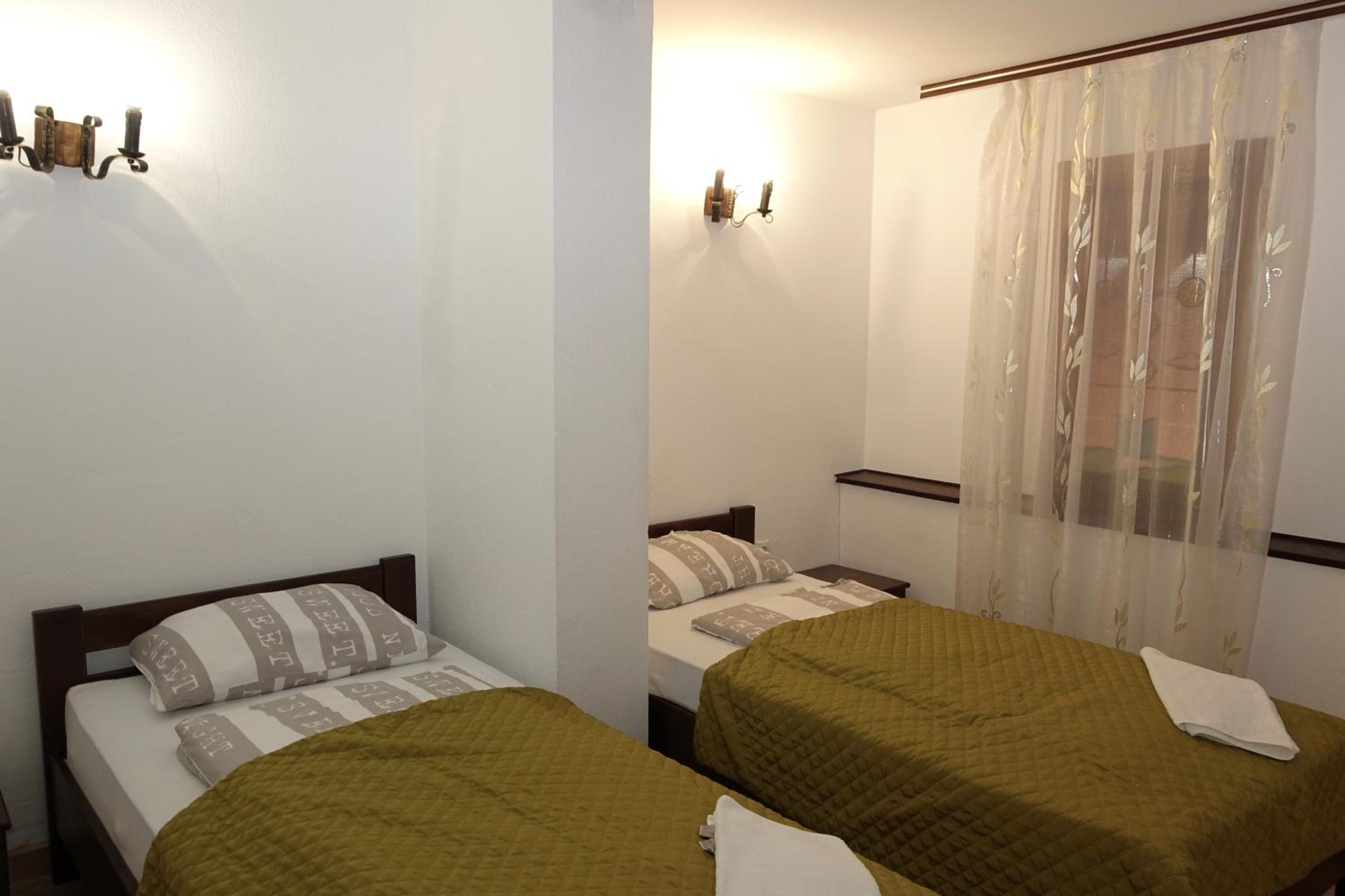 Double or Twin Room photo 2