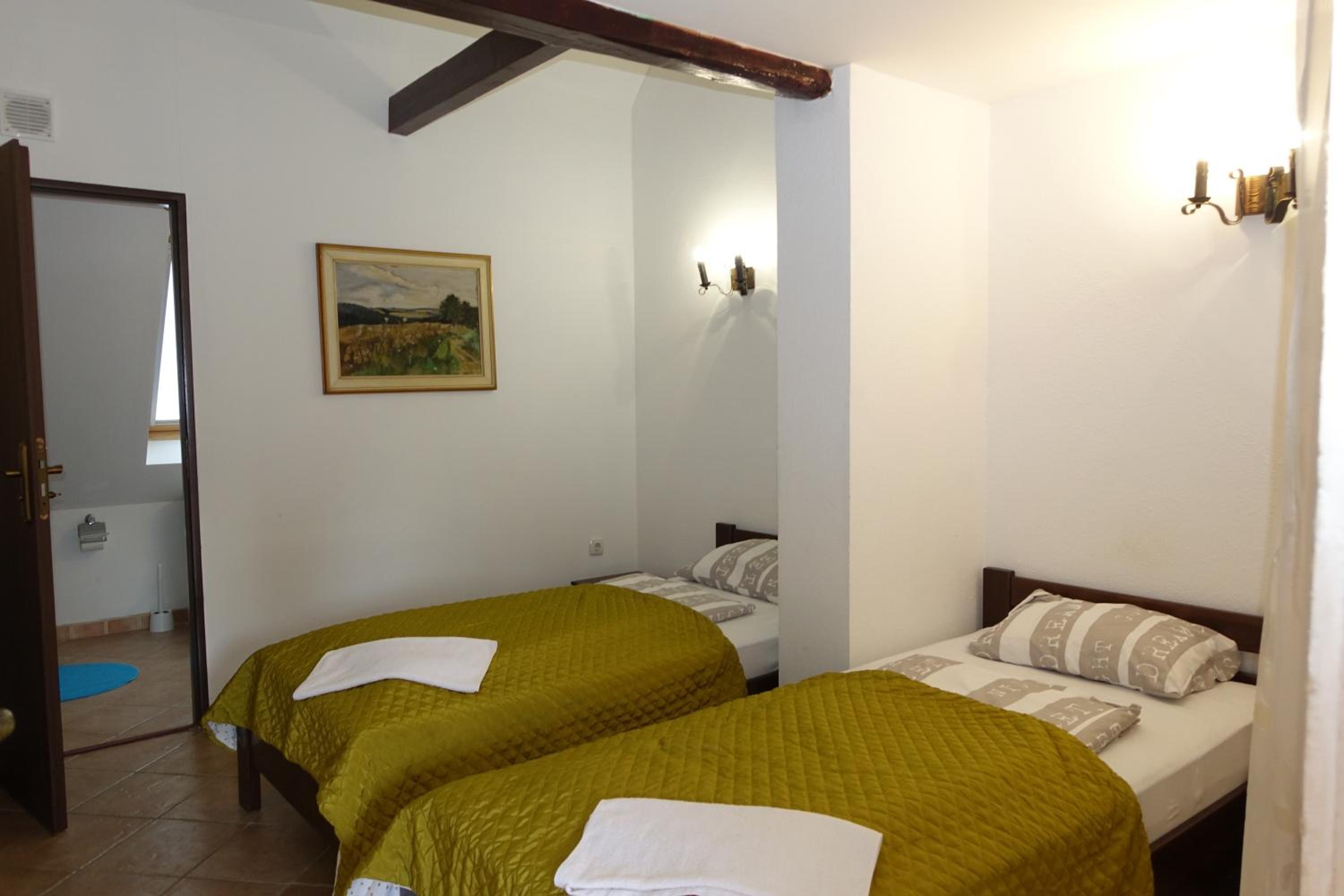 Double or Twin Room photo 1