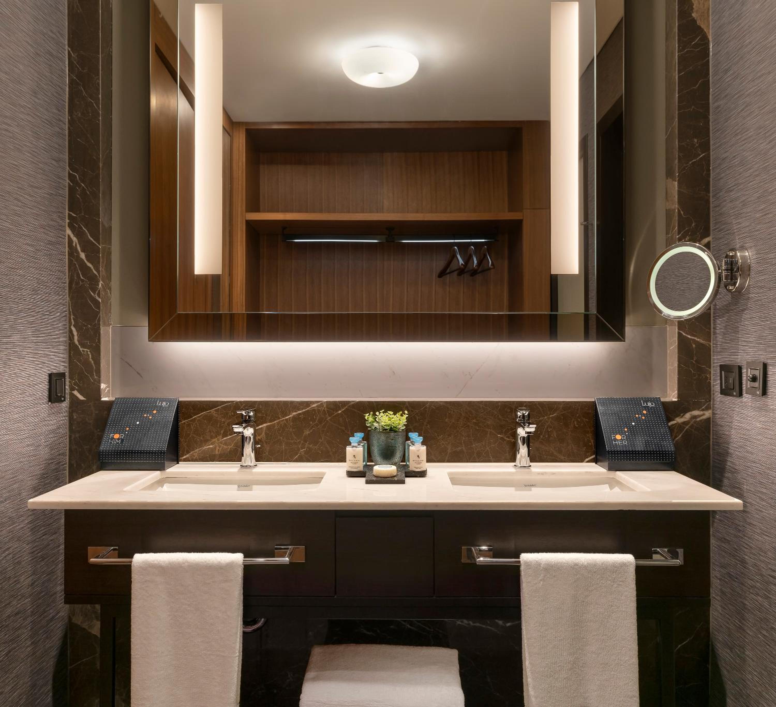 SUPERIOR ROOM PARTLY SEA VIEW (45M2) photo 3