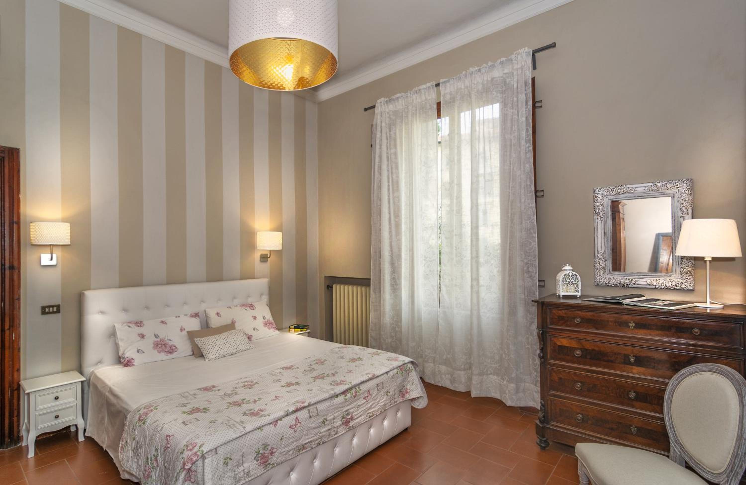 Family Suite - Photo 6