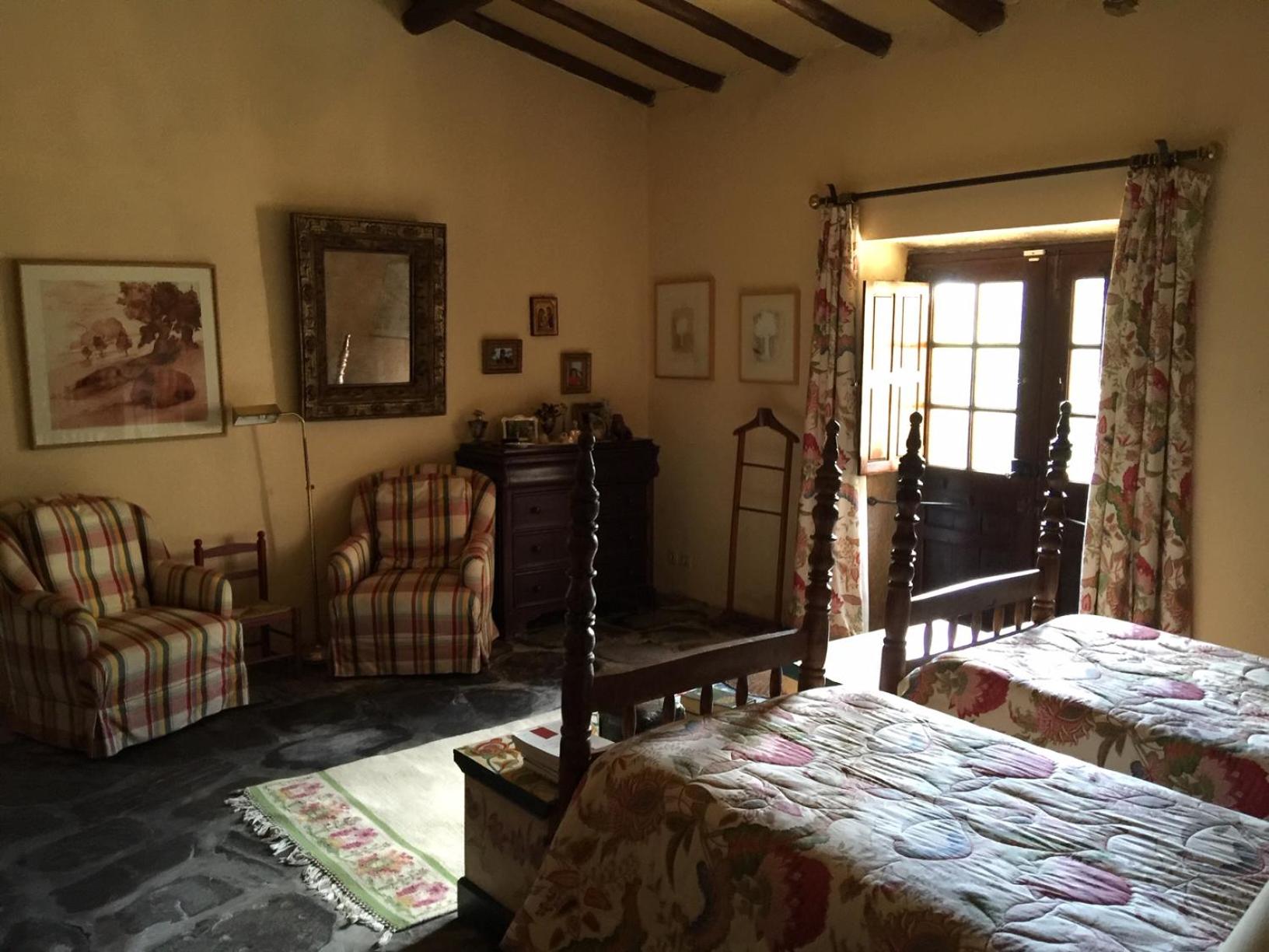 Villa photo 3