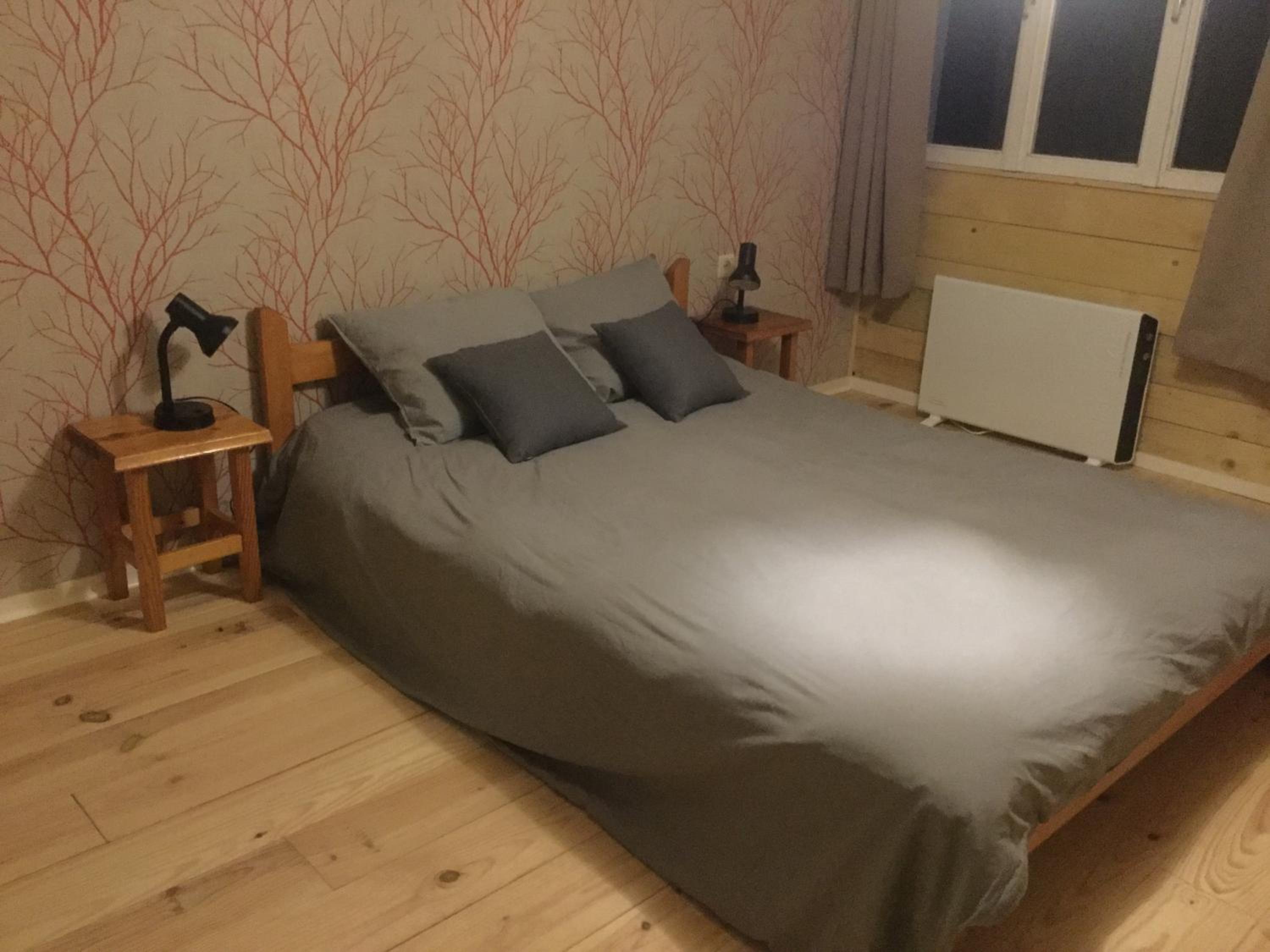 Three-Bedroom House photo 2