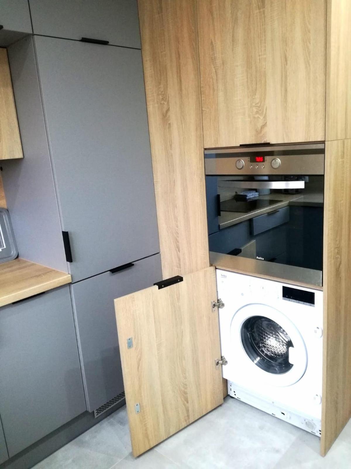 Two-Bedroom Apartment - Photo 3