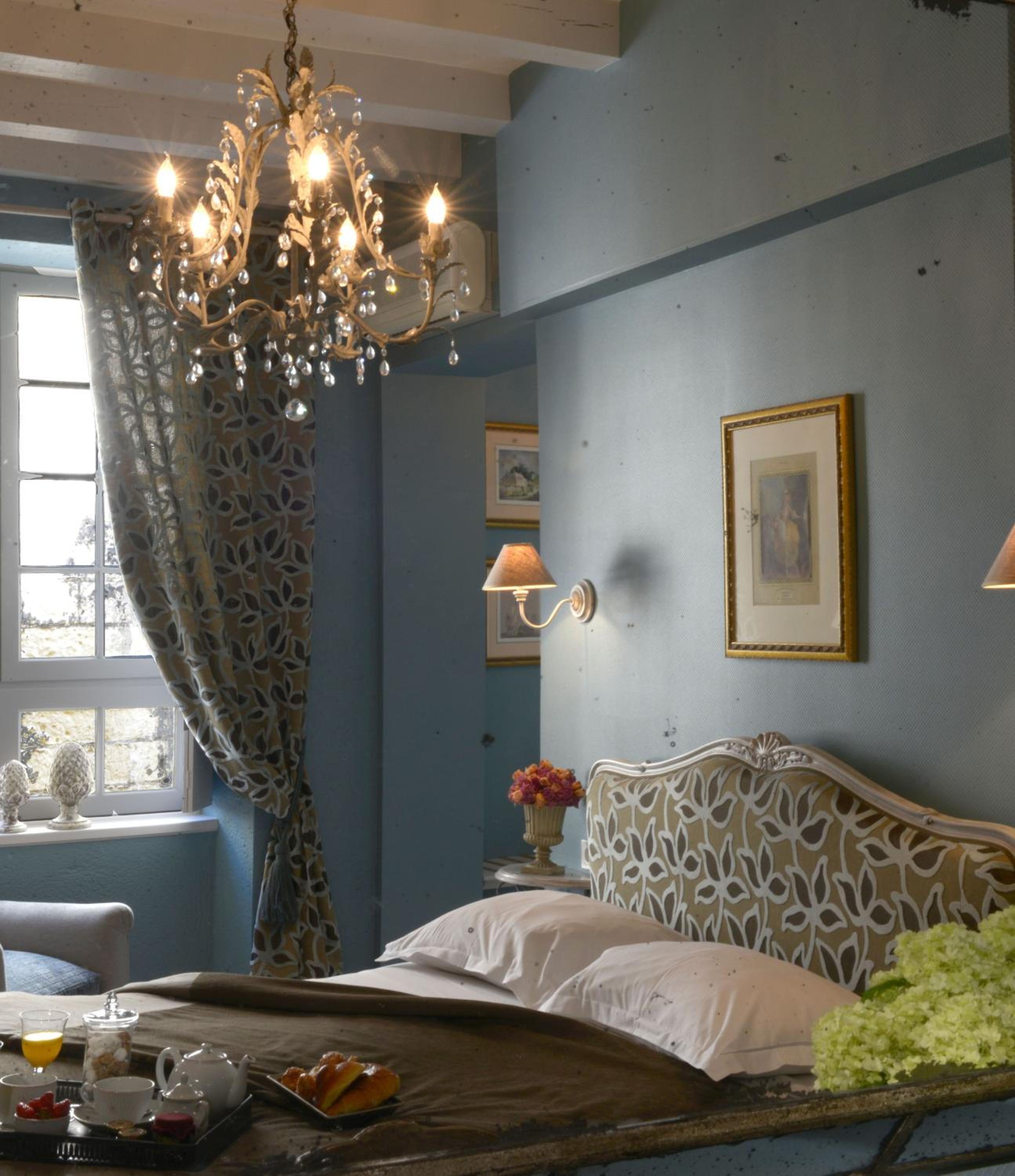 Deluxe Double Room - Photo 13