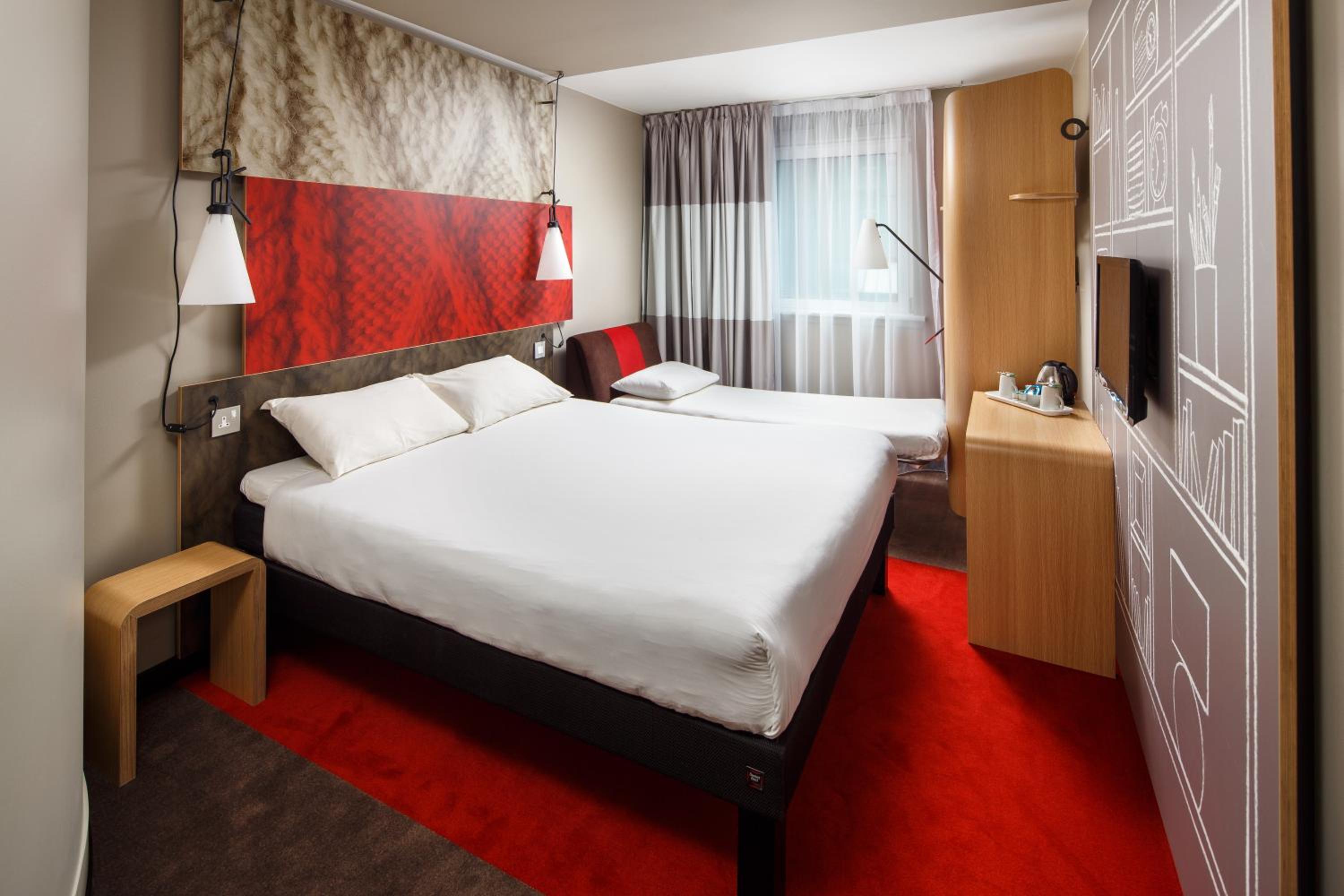 Standard Room with One Double Bed - Photo 6
