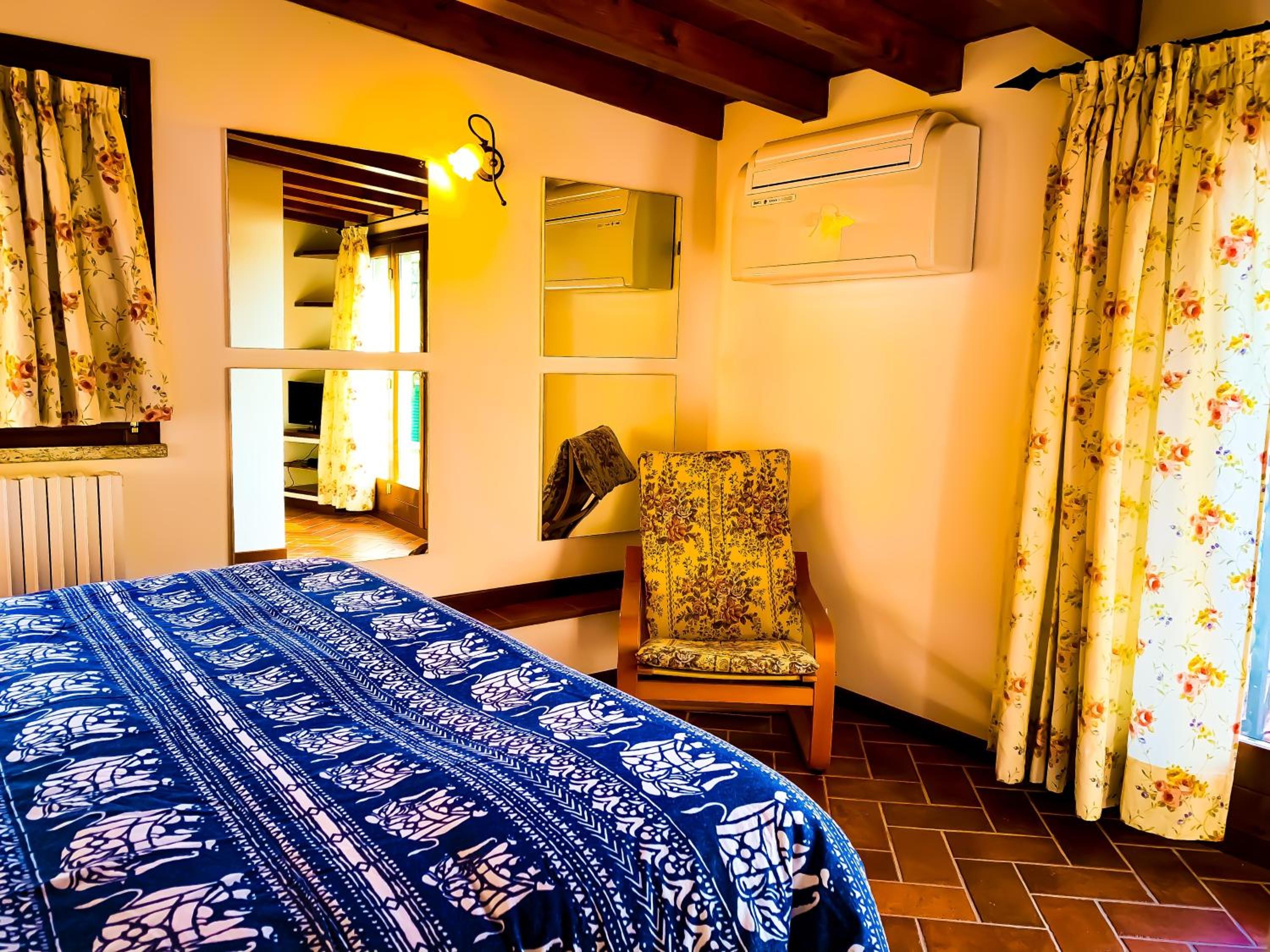 One-Bedroom Apartment (2 Adults)
