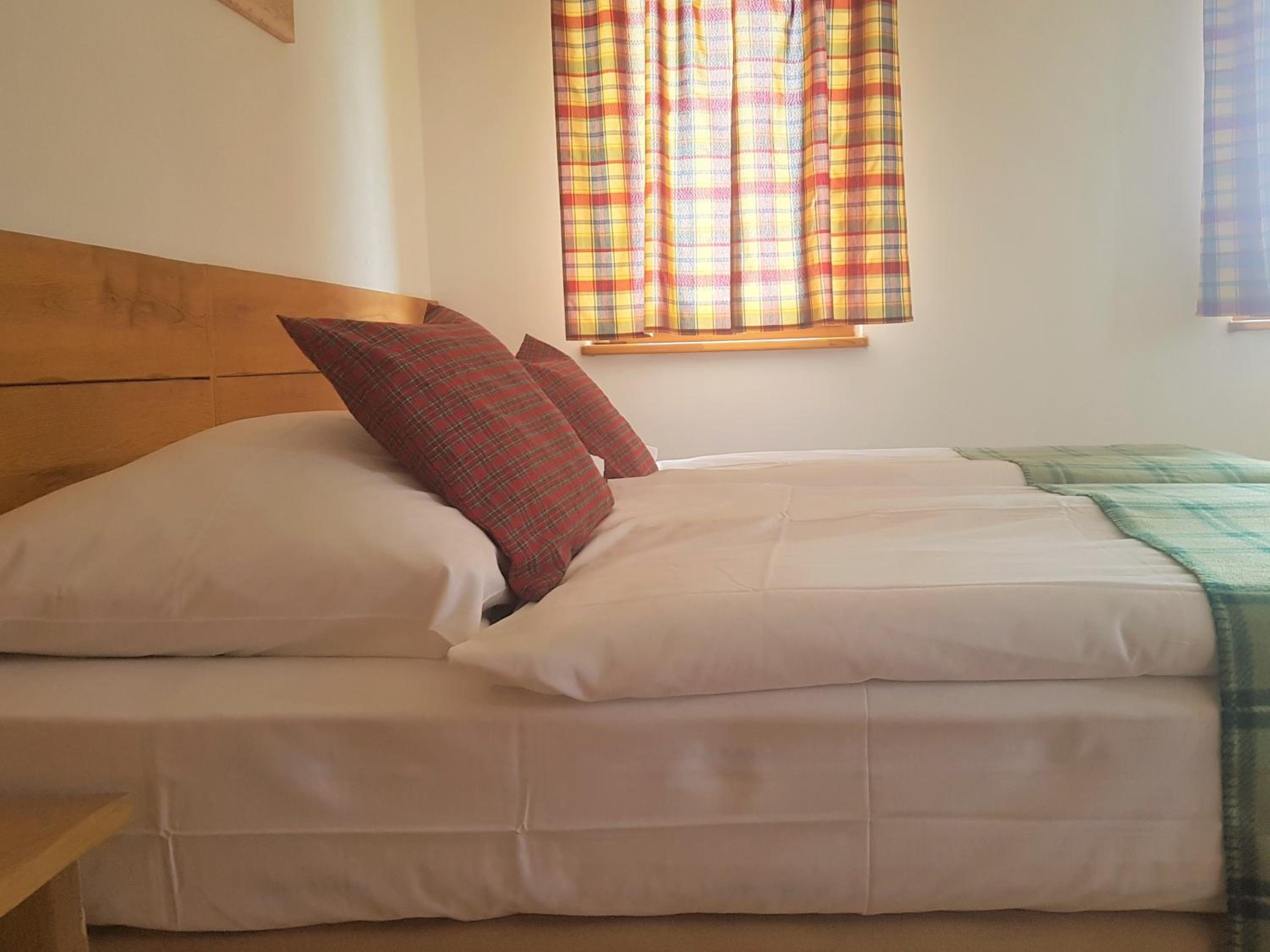 Standard Double Room - Photo 2