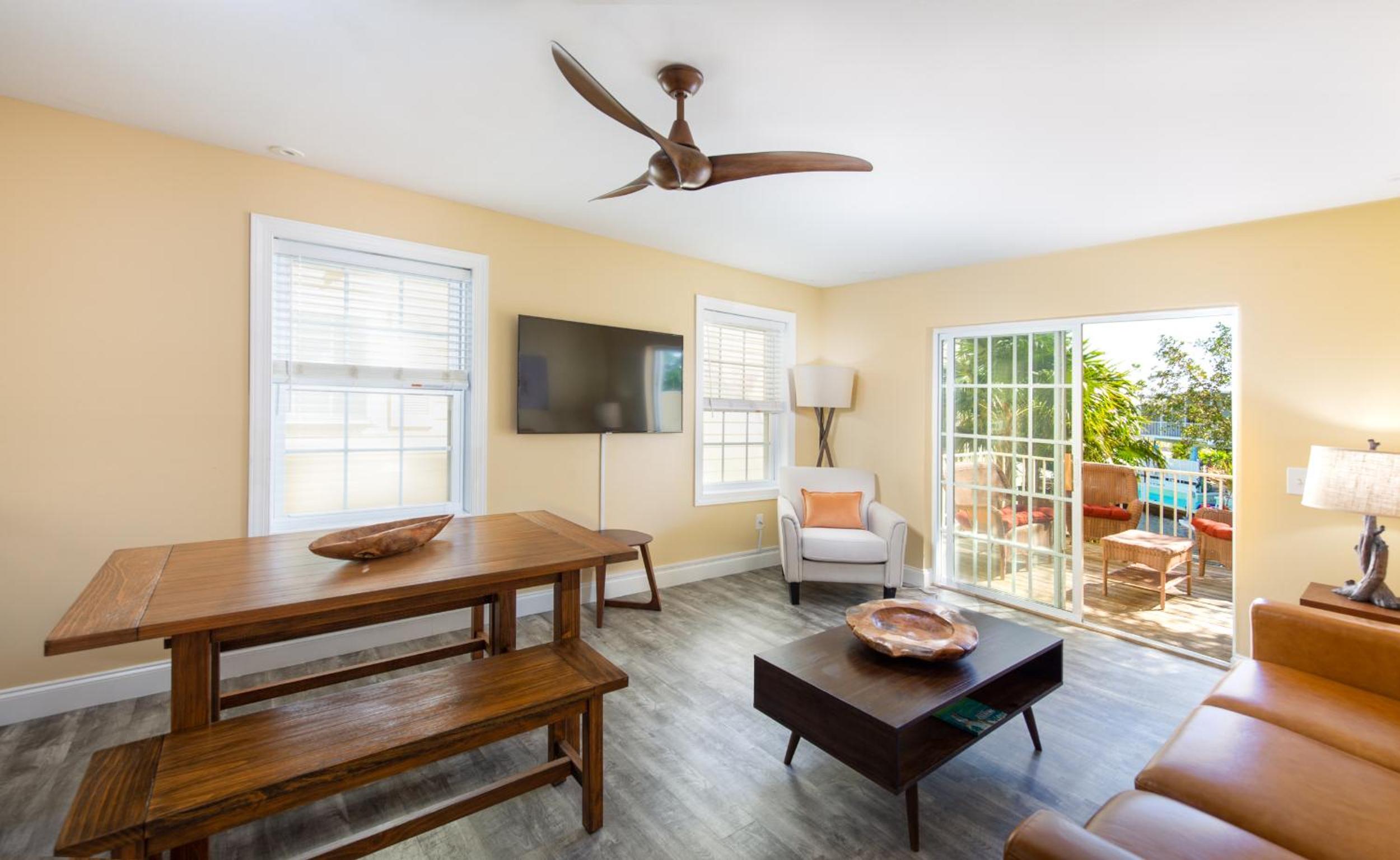 Accessible Three-Bedroom Three bathroom with Canal View - Off Property Location photo 3