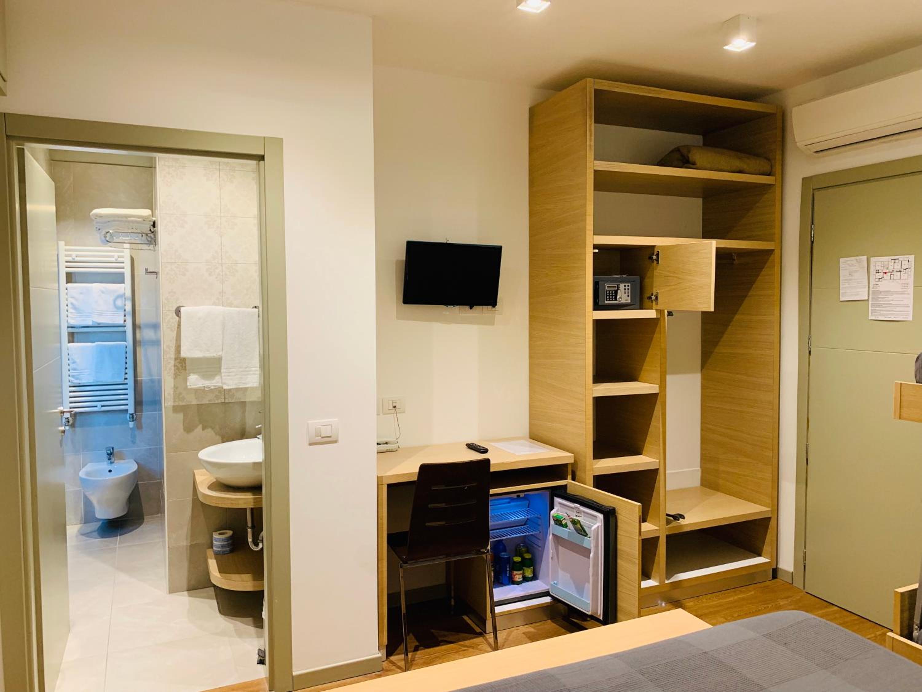 Triple Room