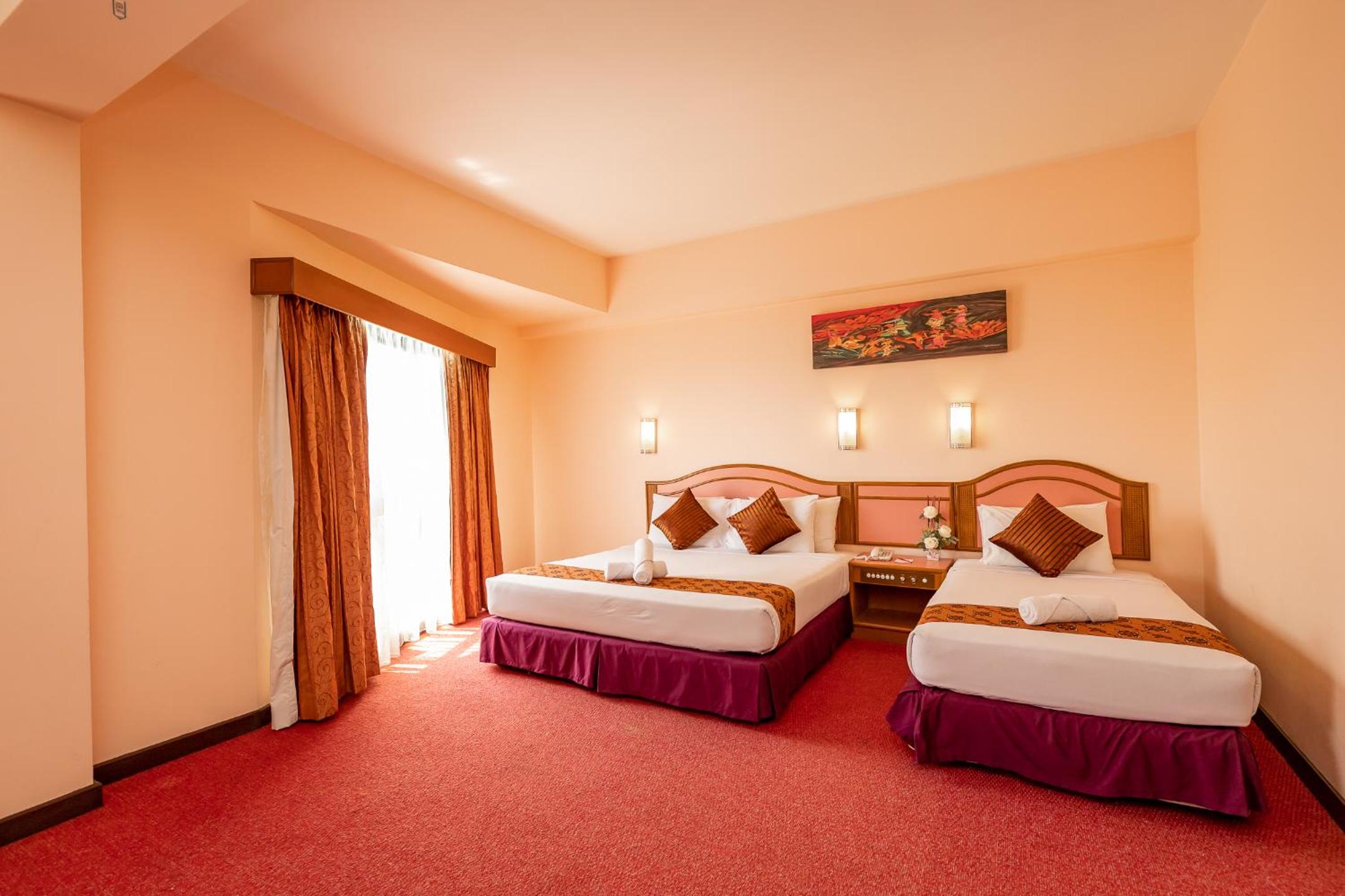 Suite - Photo 6
