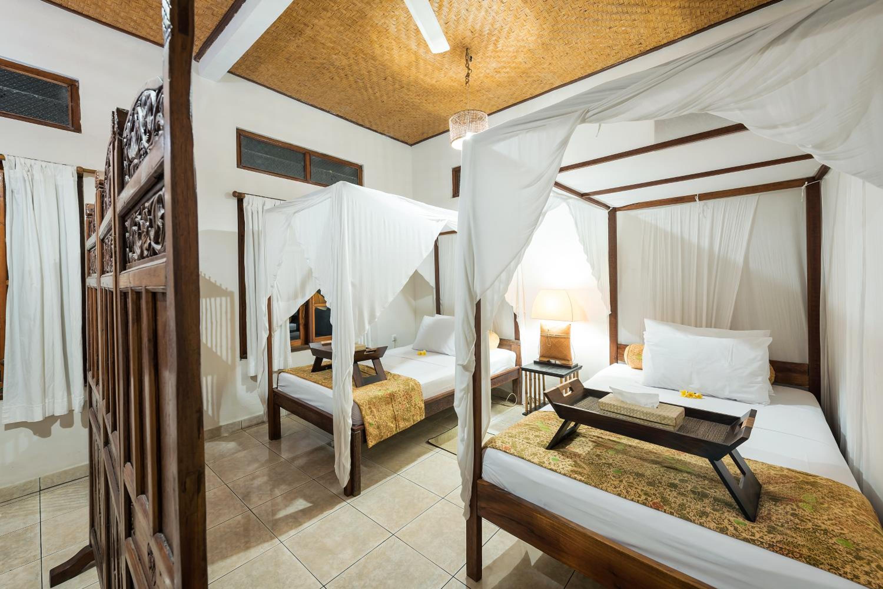 Triple Room with Private Bathroom