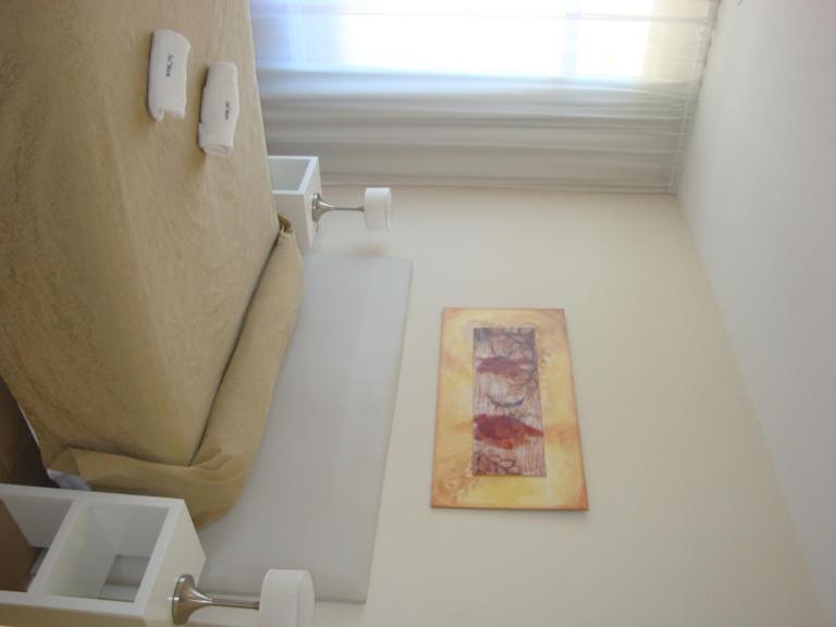 Two-Bedroom Apartment photo 2