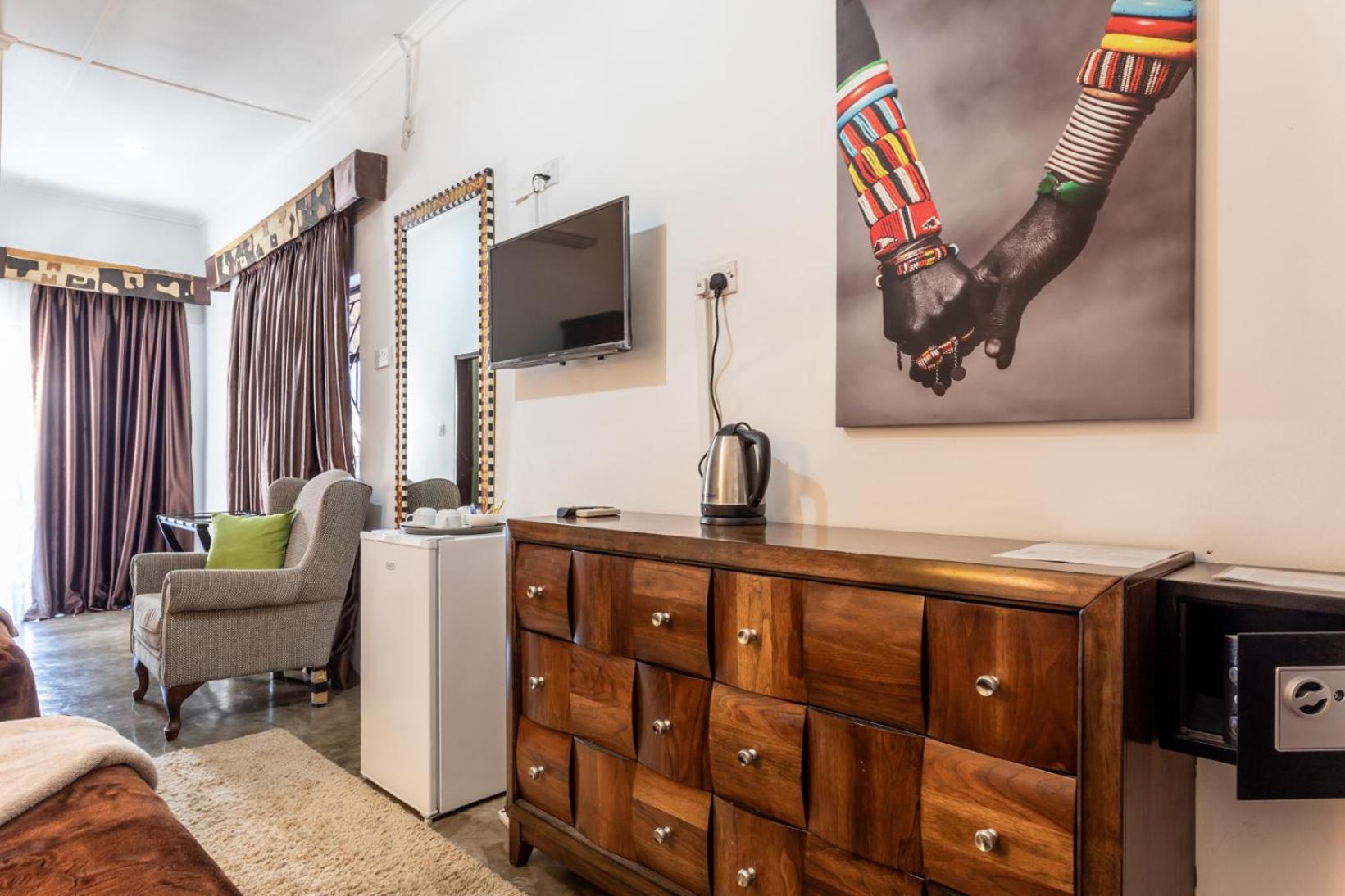 Executive Triple Room photo 3