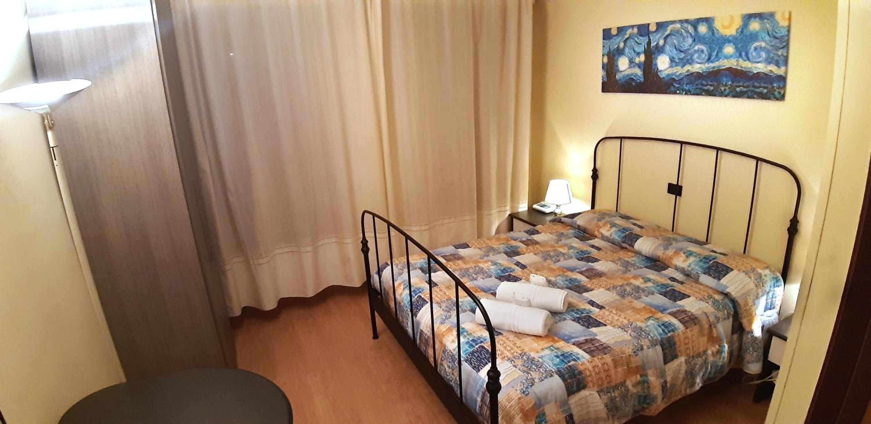 Double Room - Photo 18