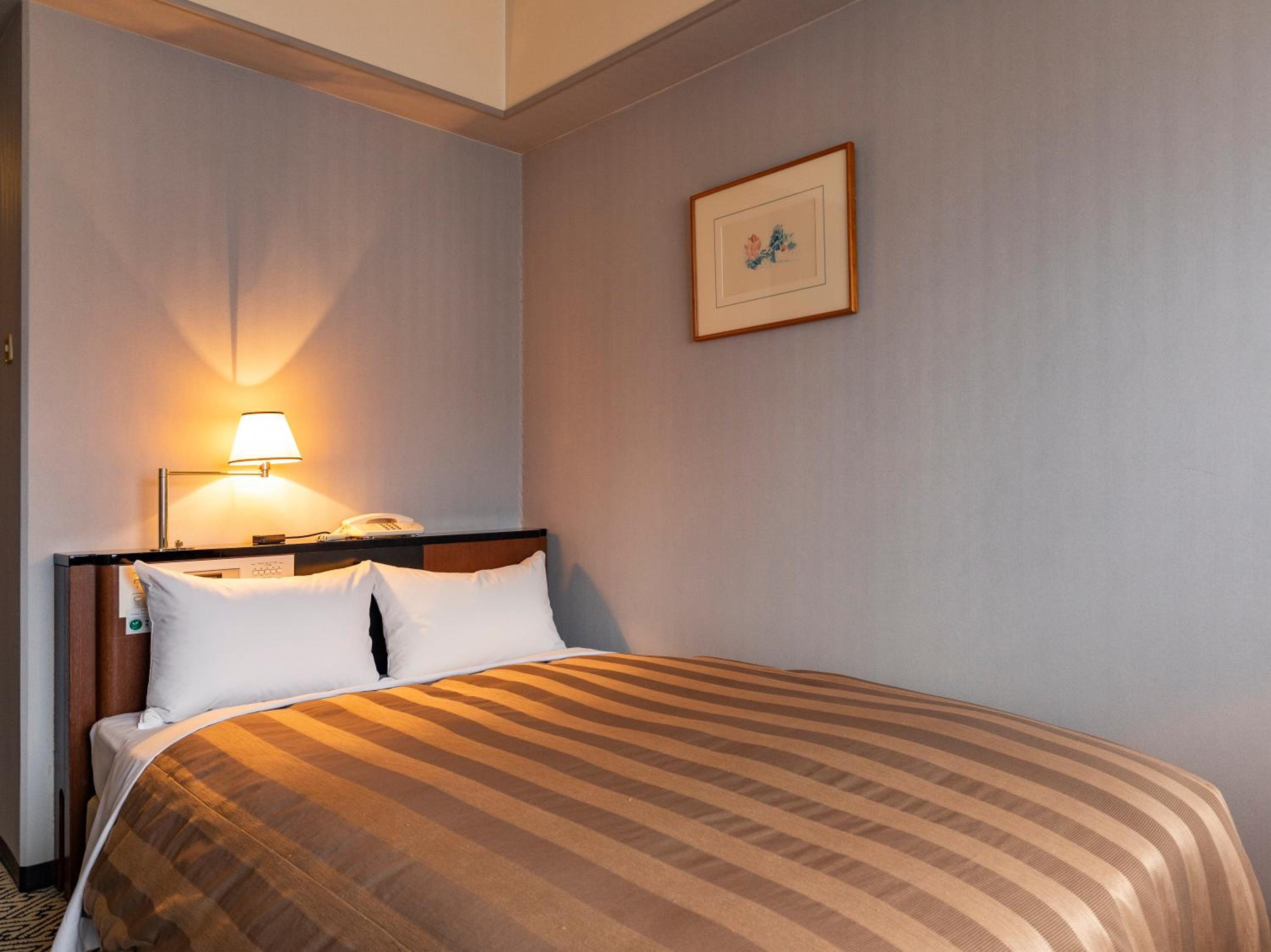 Economy Double Room with Castle View and No Cleaning Service - Non-Smoking
