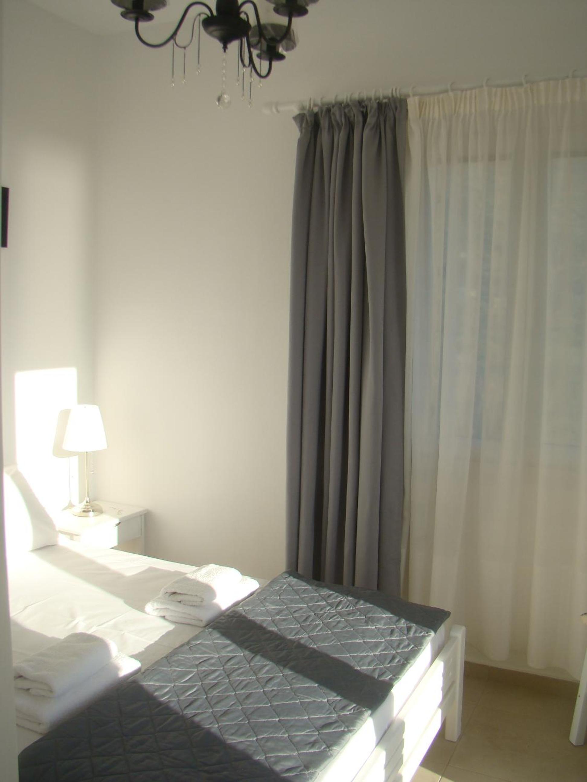 Apartment with Terrace - Photo 1
