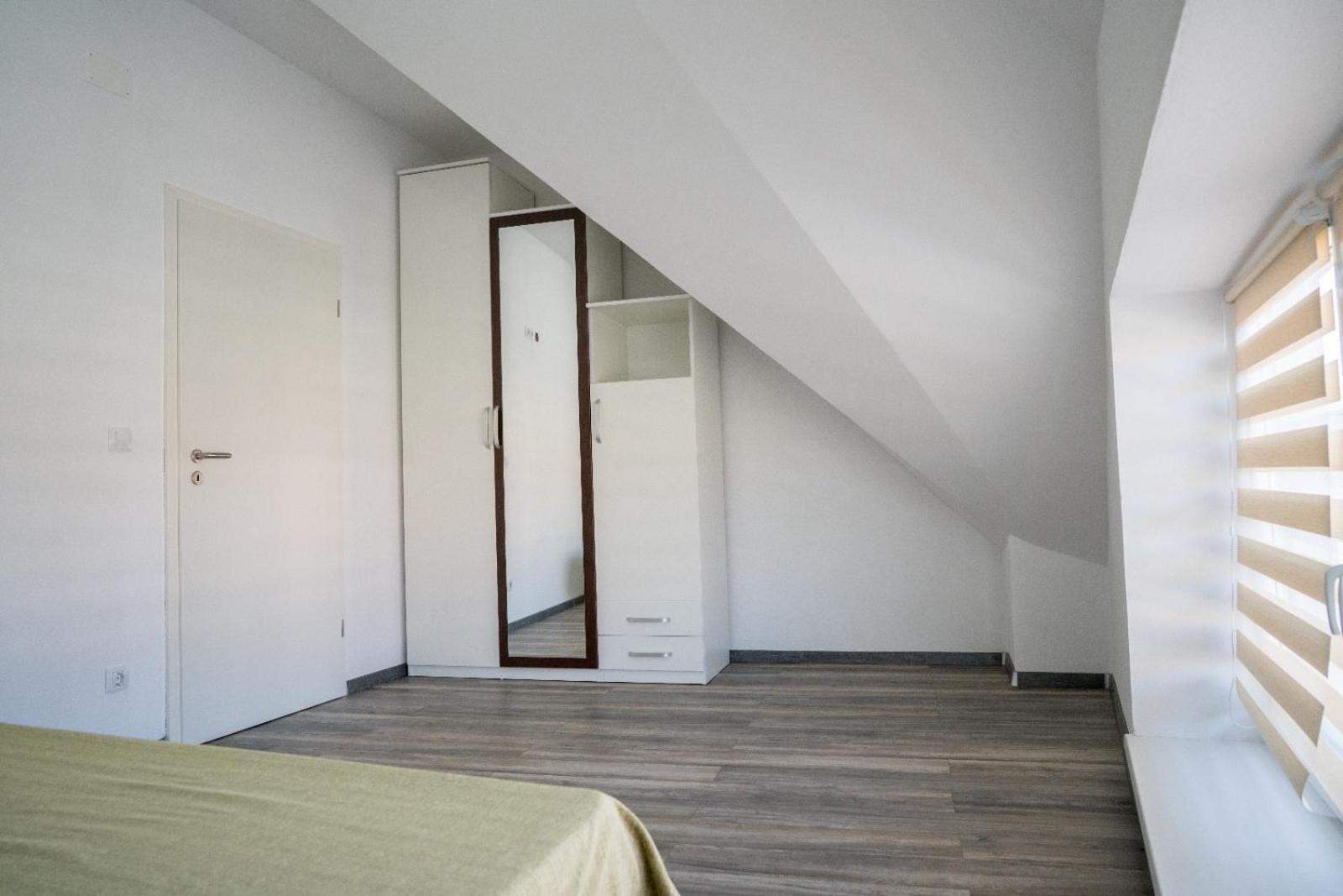 Apartment - Photo 1